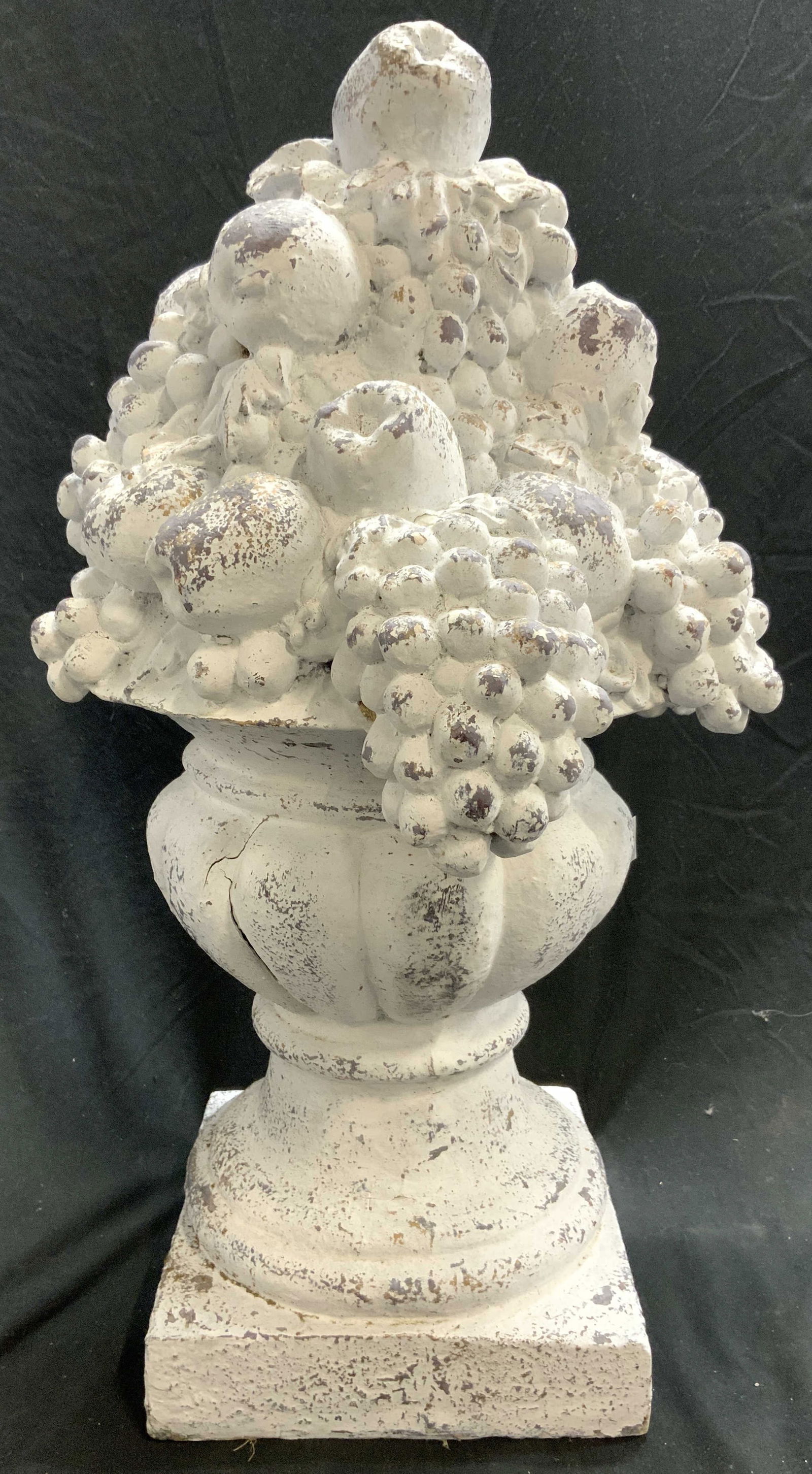 Vntg Composite Fruit Arrangement Garden Statuary (1 of 7)