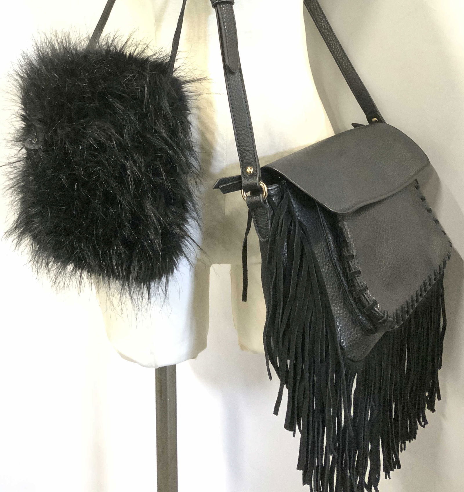 2 Moda Luxe Leather Bag w Tassels, Faux Fur Bag (1 of 16)