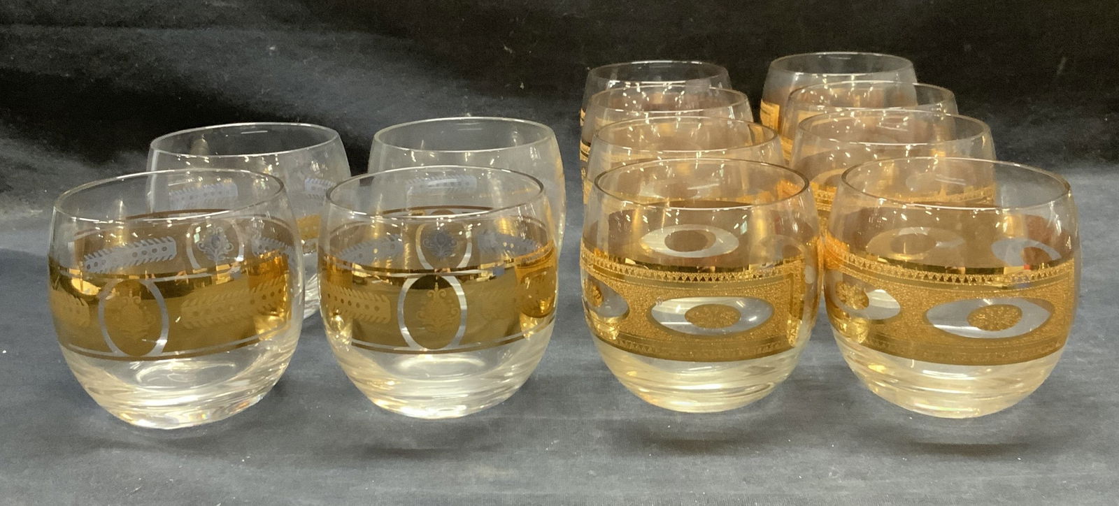 Lot 12 Vintage Gilt Glass Lowball Glasses (1 of 8)