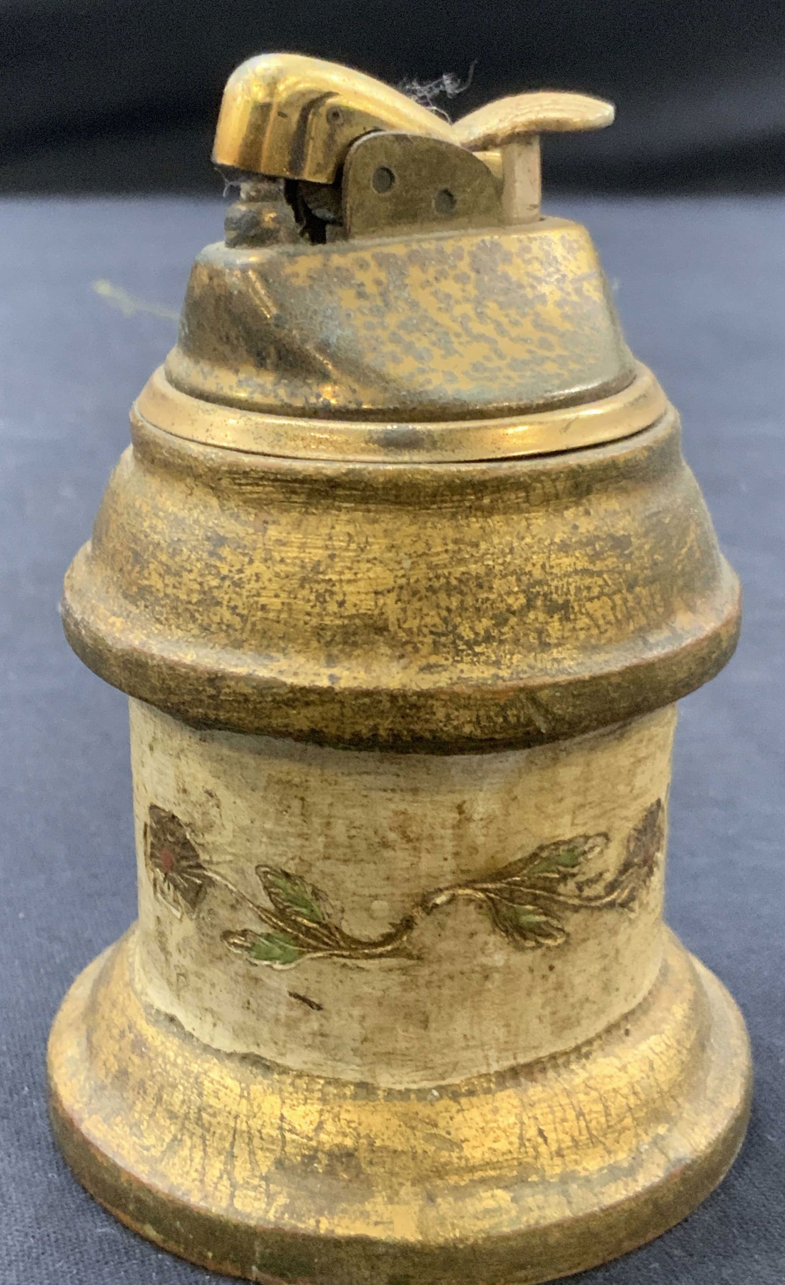 Evans Vtg Brass & Hand Painted Wooden Lighter (1 of 6)