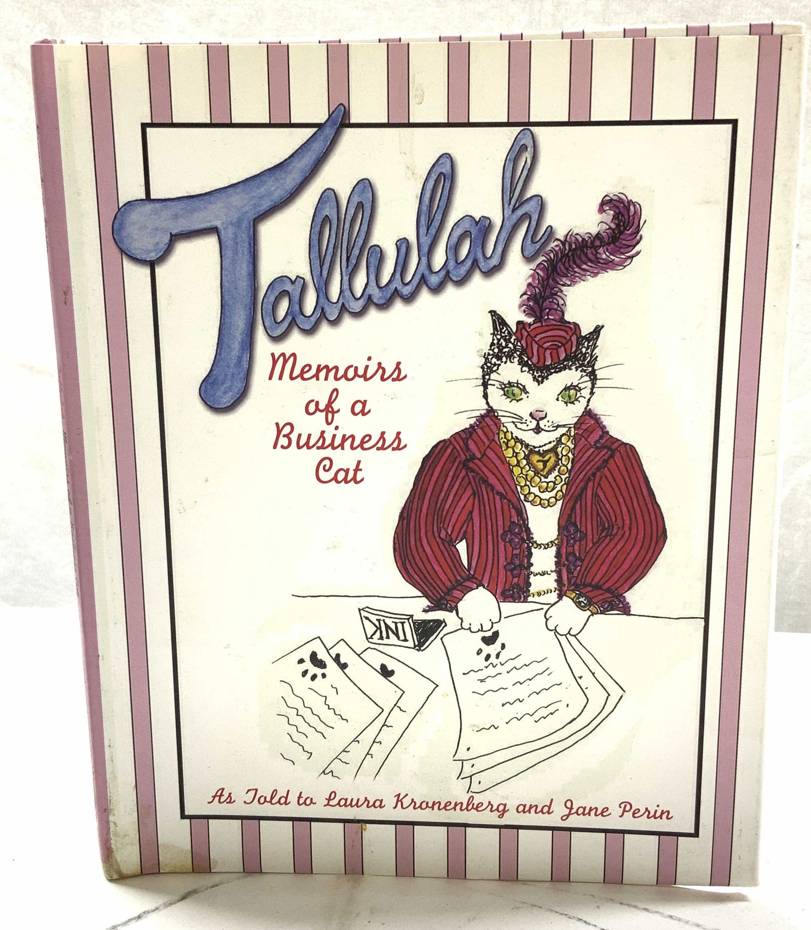 Tallulah Childrens Picture Book, 2008: Classic picture book - Tallulah, Memories of a Business Cat by Laura Kronenberg & Jane Perrin. Tallulah Books, c 2008., measure 10.25 x 8.25 in. Discolored book jacket. Otherwise, Childrens picture bo