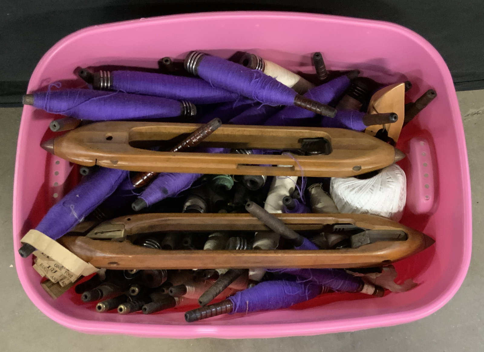 Group Lot Wooden Weaving Looms & String: A group lot consisting of wooden weaving looms and string. Looms are crafted from wood and feature metal hardware. Strings are purple or white hues. Larger wooden weaving looms measure approx. 18W x 2