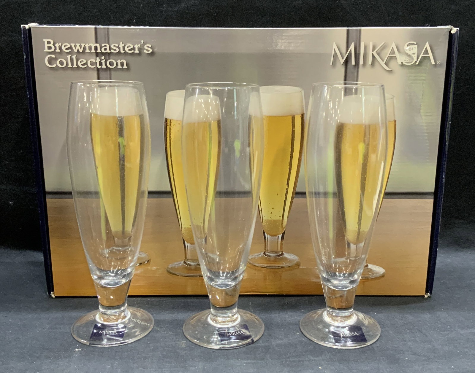 Set 3 MIKASA Brewmaster Beer Glasses NIB: Set of 3 MIKASA Brewmaster collection Pilsner beer glasses. Includes 3 glasses. New in box. Measure approx. 3 x 9.5 inches each, includes original box. MIKASA, MIKASA brewmaster, MIKASA glassware, MIK