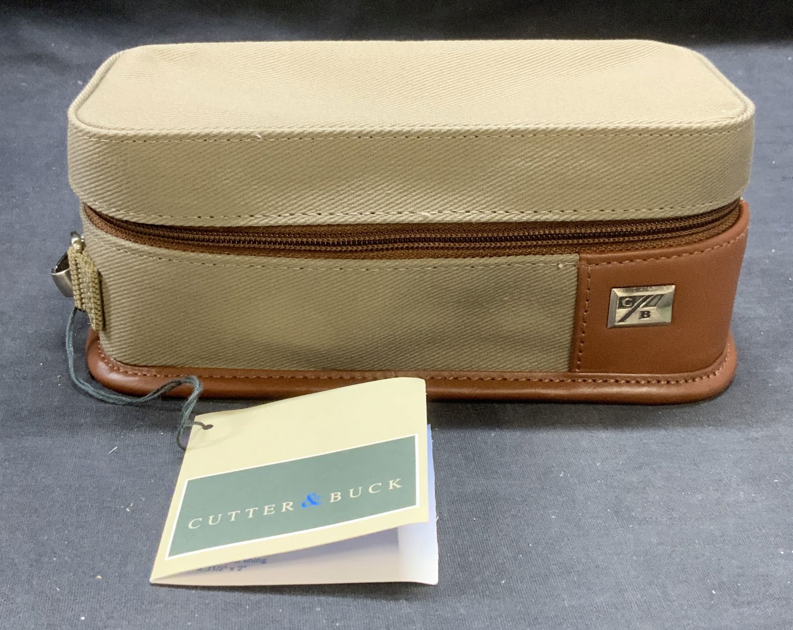 Cutter & Buck Beige Zippered Pouch NWT (1 of 7)