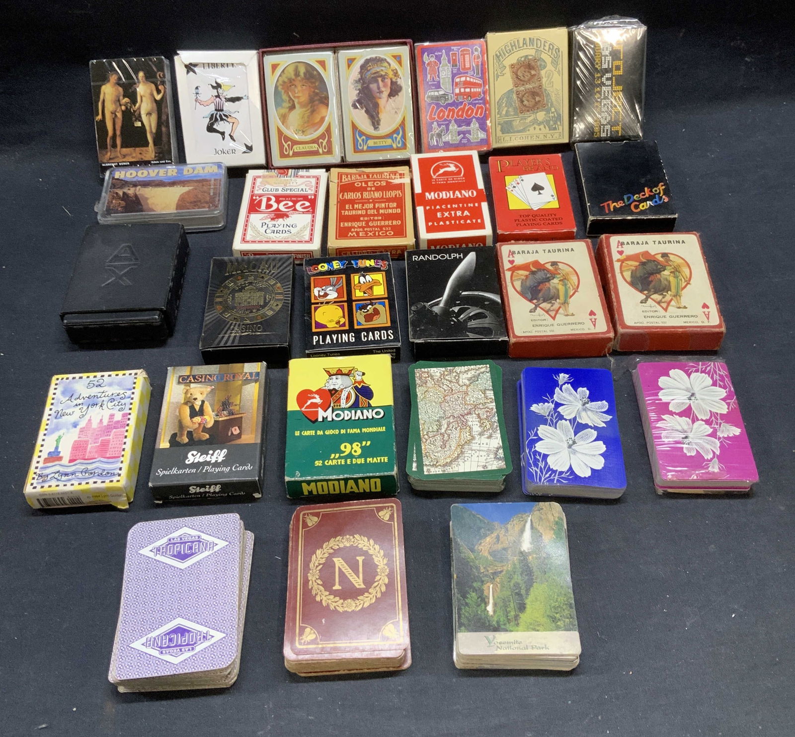 Large Group Lot Vintage Playing Card Decks (1 of 9)