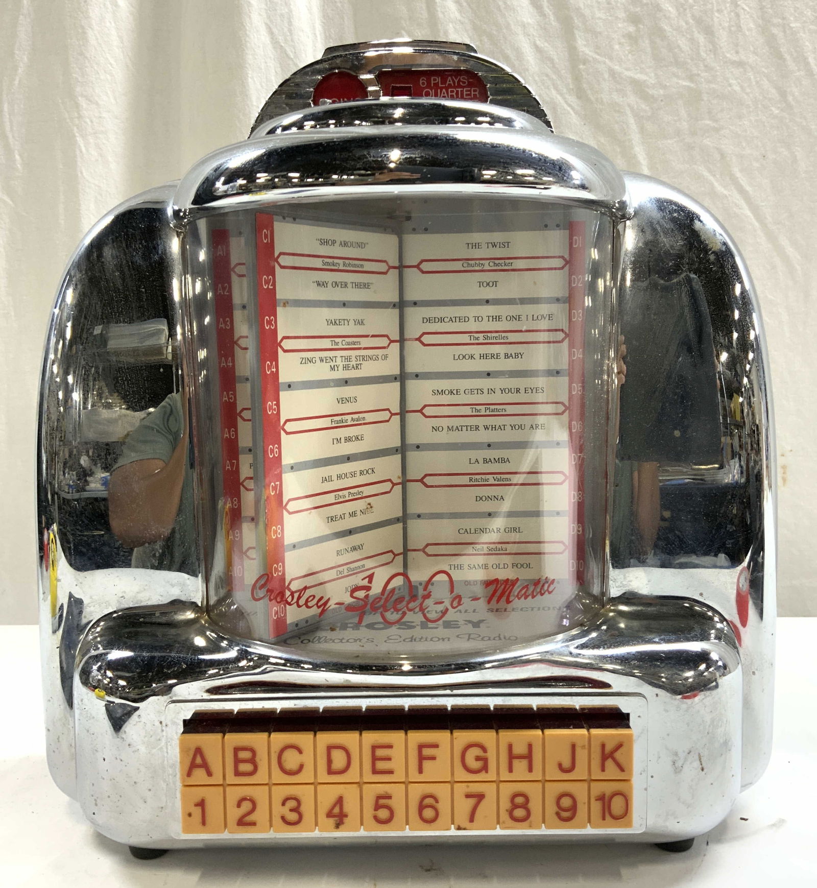 CROSLEY Ltd Ed Juke Box Radio CR-9 Select-O-Matic (1 of 9)