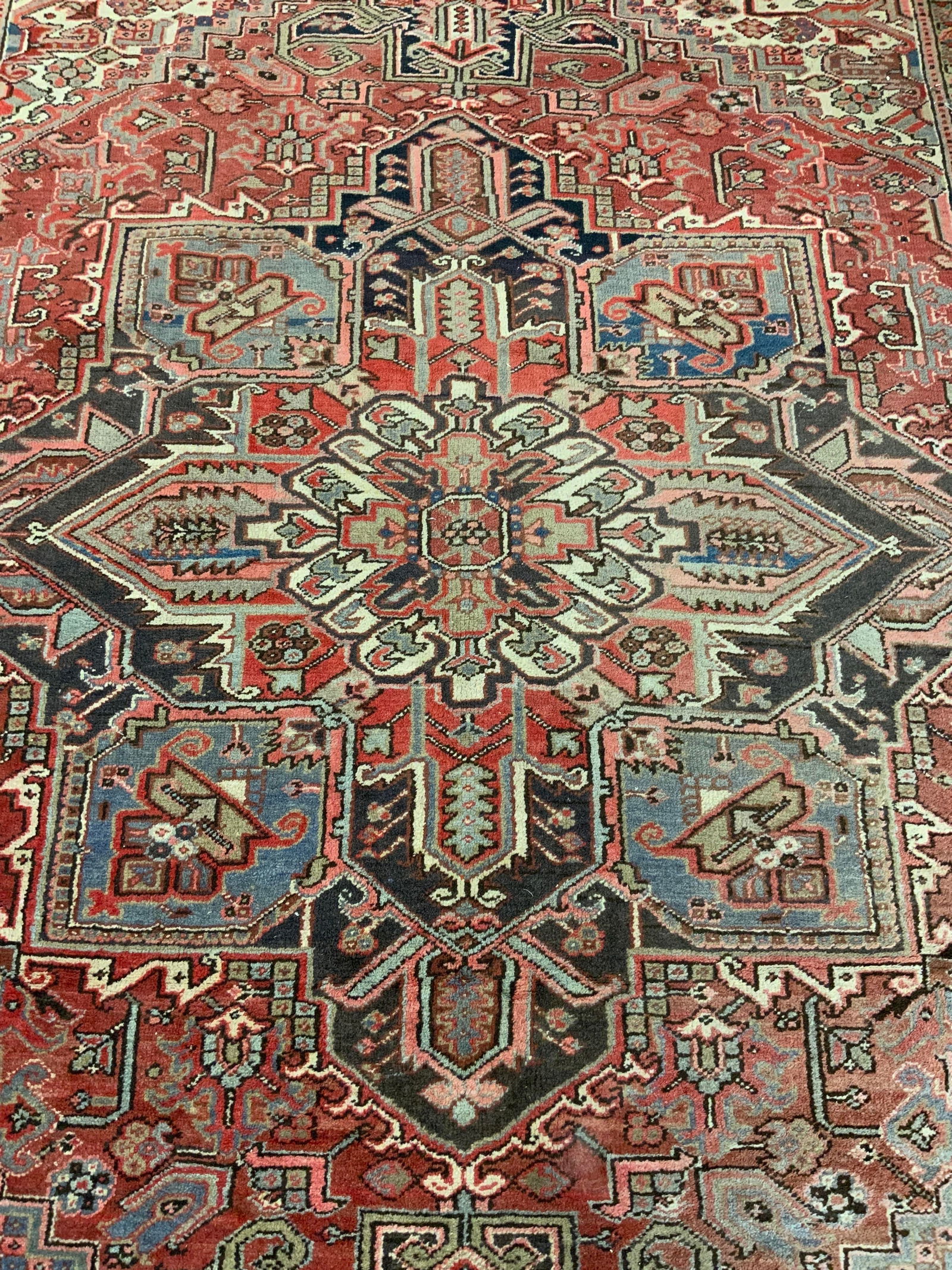 Vntg Oversized Handmade Persian Heriz Wool Rug (1 of 9)