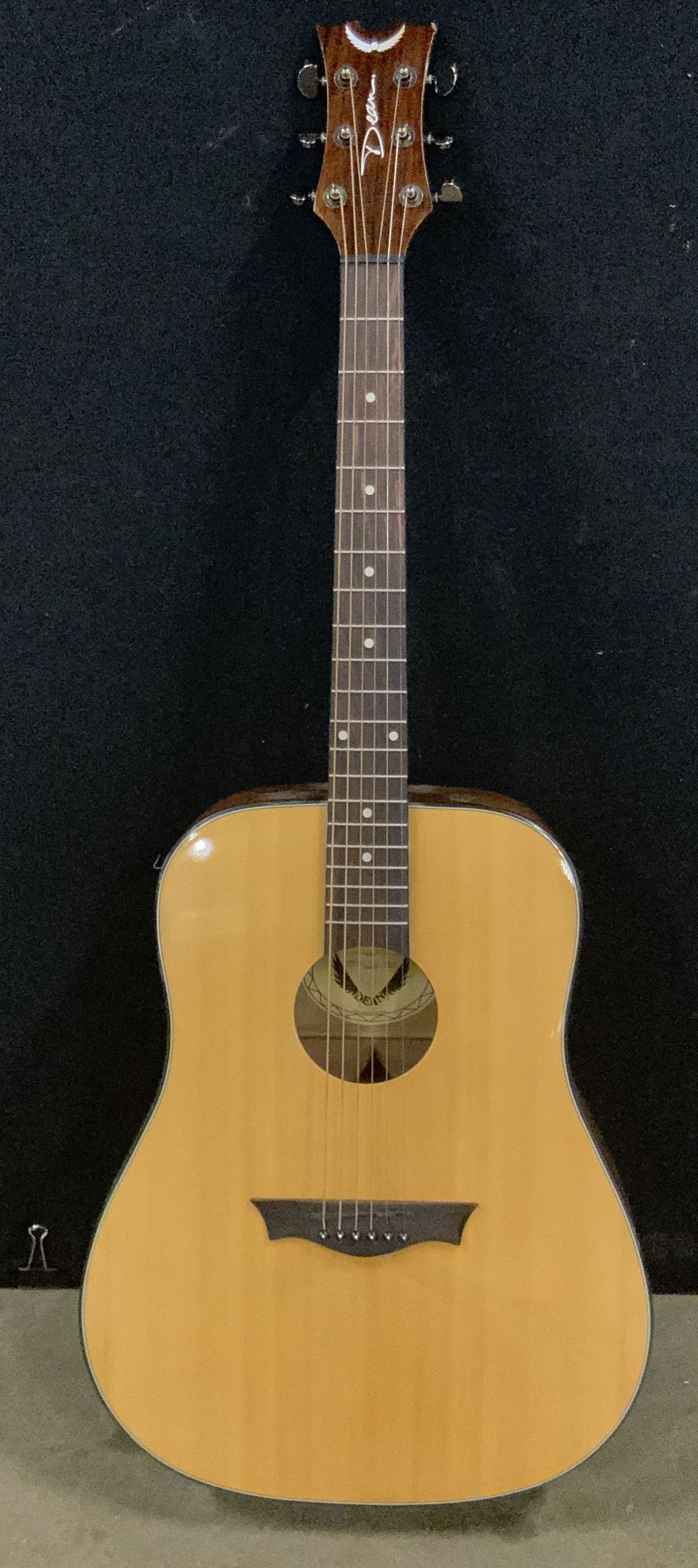DEAN Acoustic Guitar, Model AXDGN (1 of 8)