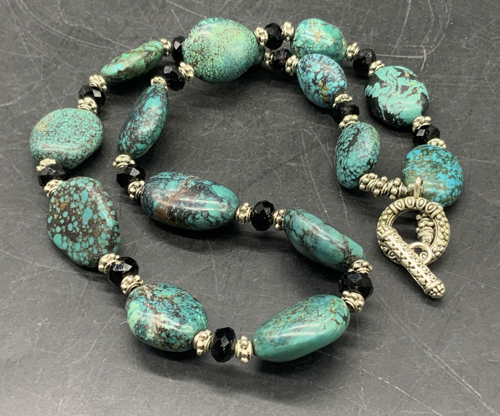 Turquoise Style Stone Beaded Toggle Necklace (1 of 8)