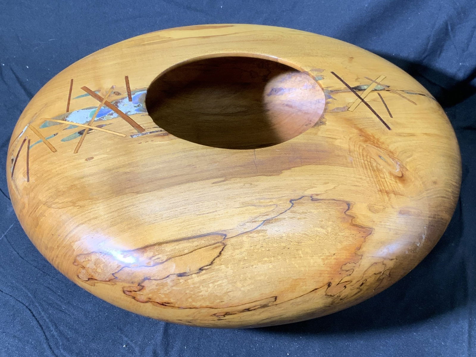 Vintage Signed Hand-Turned Centerpiece Bowl, Maple (1 of 7)