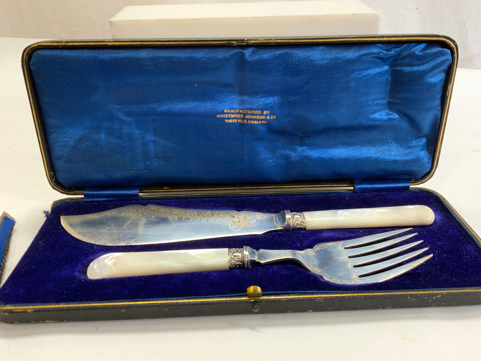 Antique Christopher Johnson MOP Fish Cutlery, Eng (1 of 7)