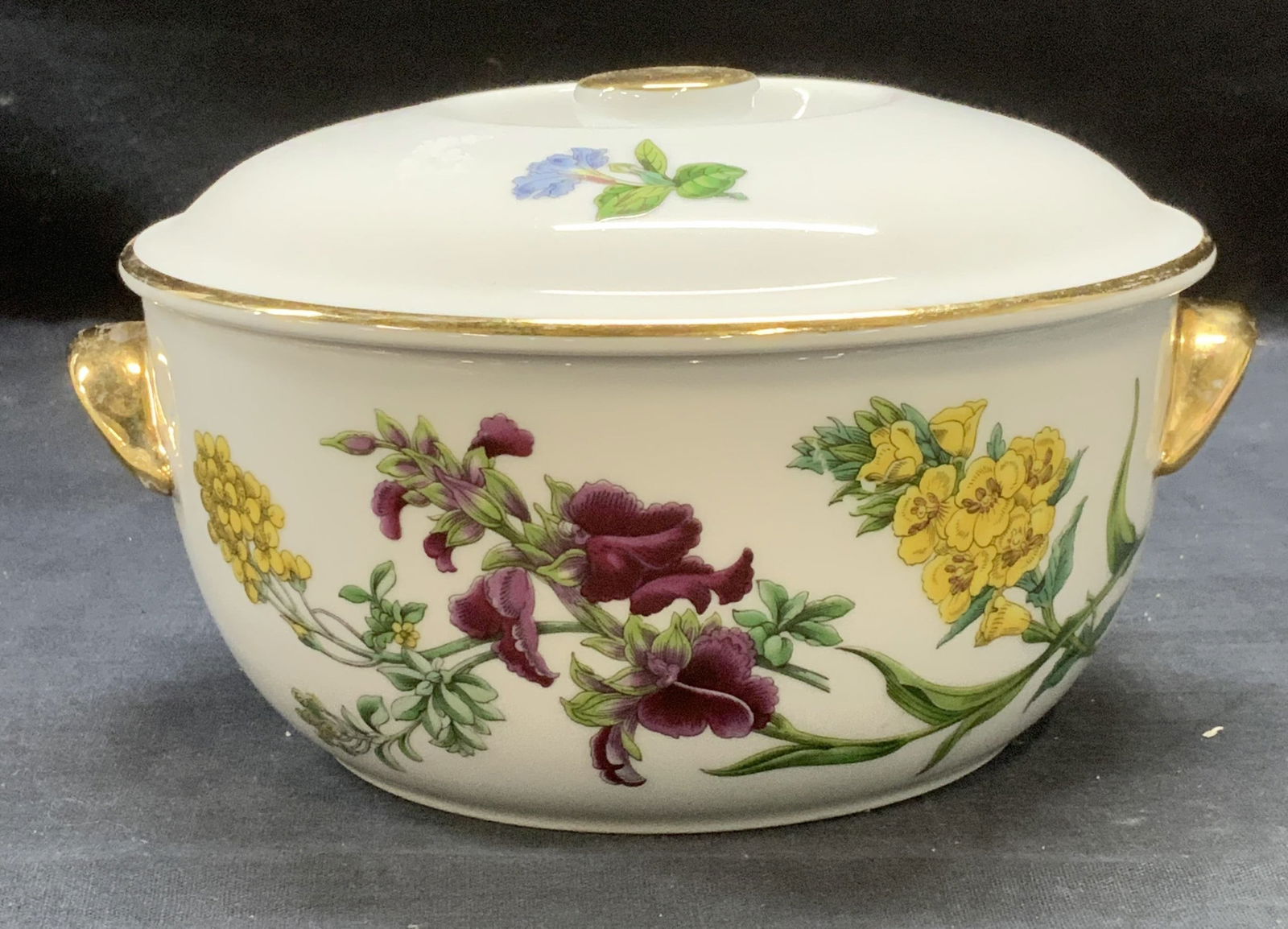 Spode Stafford Flowers Porcelain Casserole Dish (1 of 6)