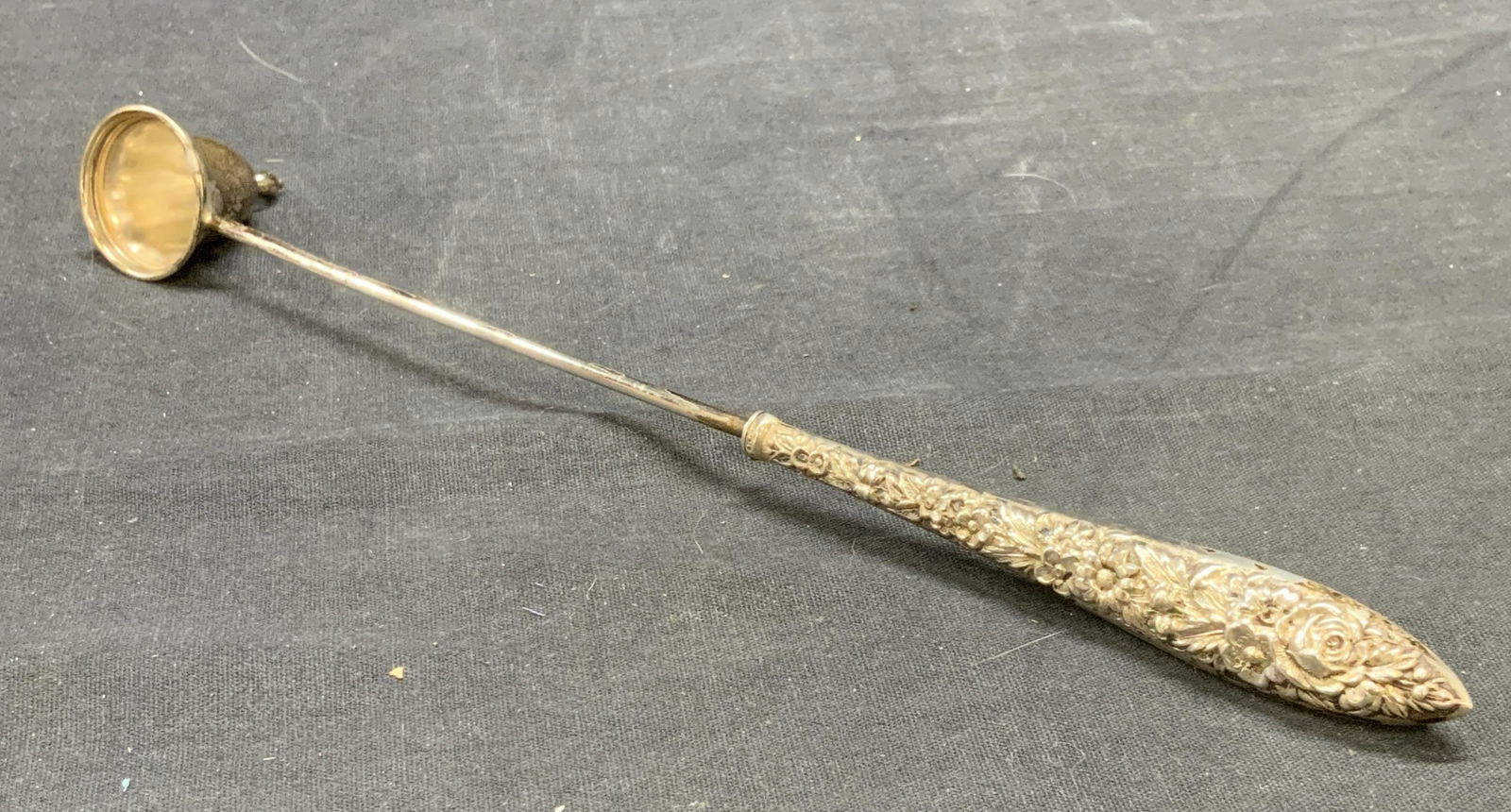 Vtg S Kirk & Son Sterling Silver Candle Snuffer (1 of 6)