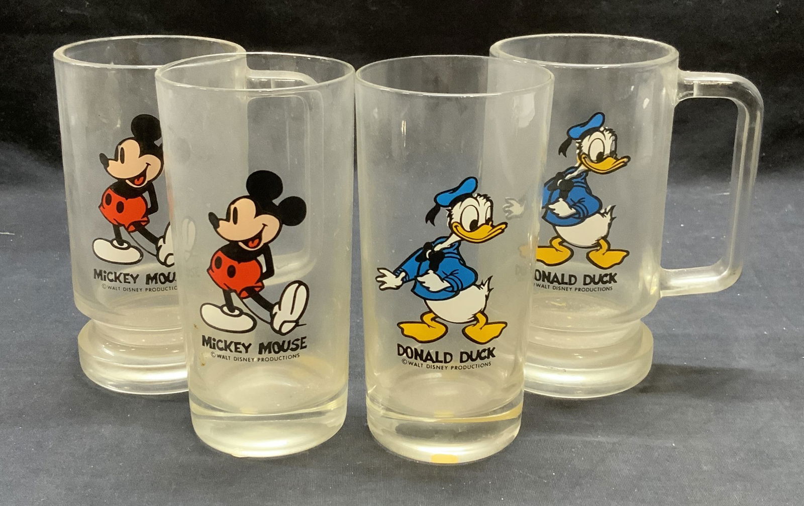 Lot 4 Disney Mickey Mouse & Donald Duck Glasses (1 of 7)