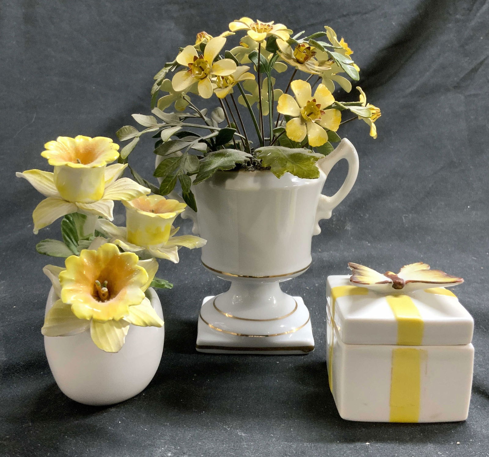 Lot 3 Porcelain & Enamel Tabletop Decor (1 of 8)