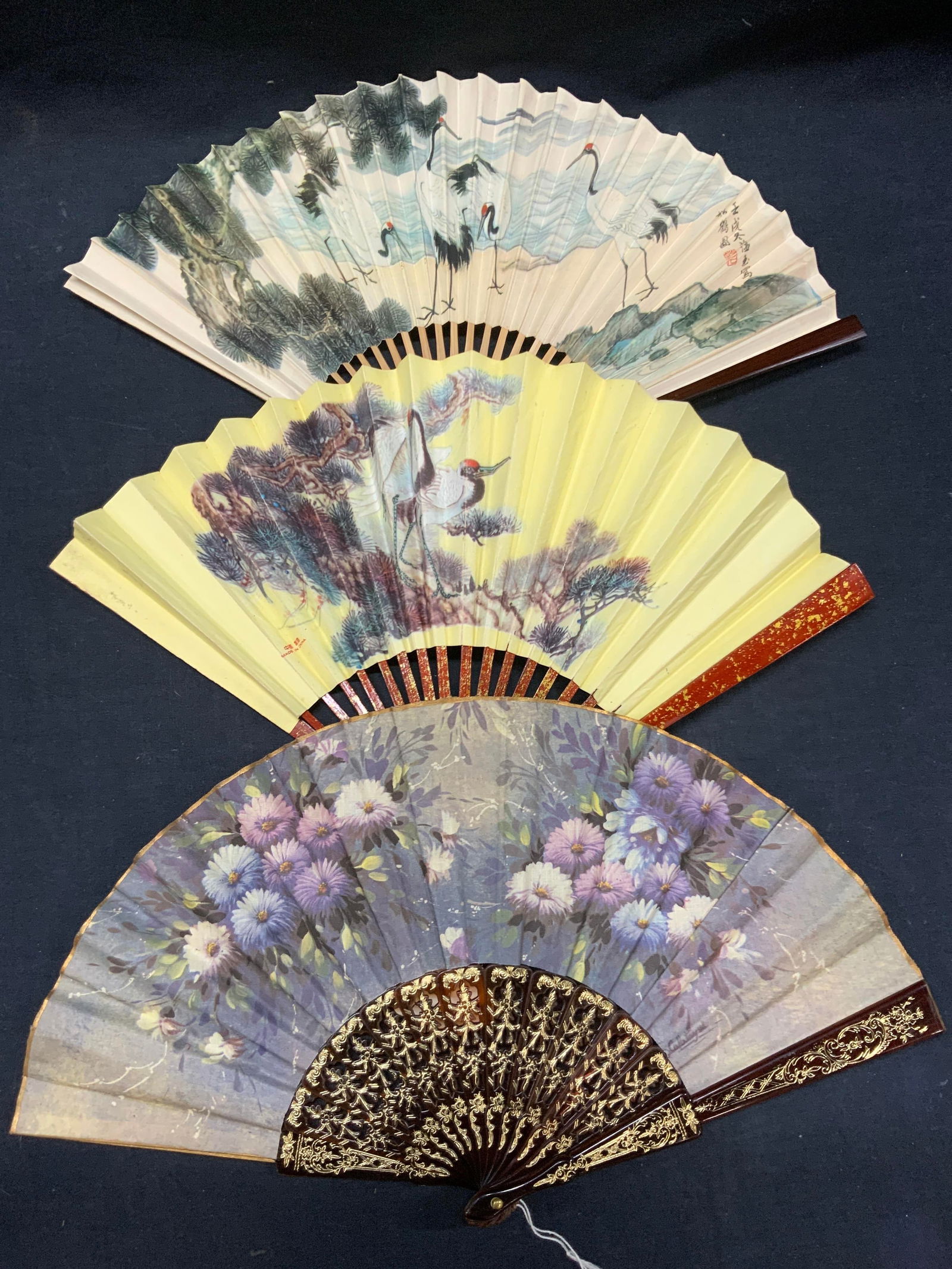 Lot 3 Asian Crane & Floral Vintage Fans (1 of 13)