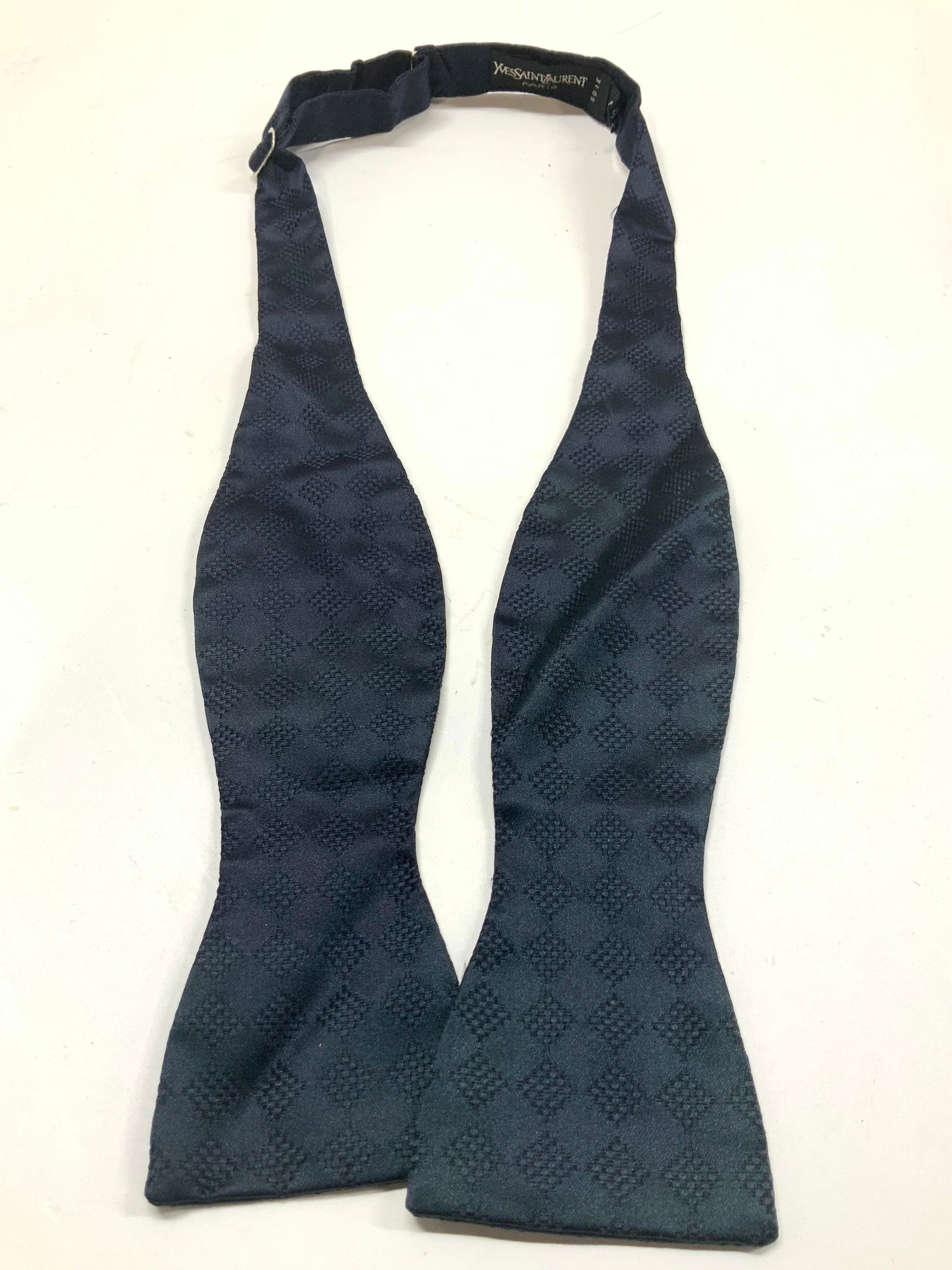 Yves Saint Lauren Silk Neck Tie, Italy (1 of 7)