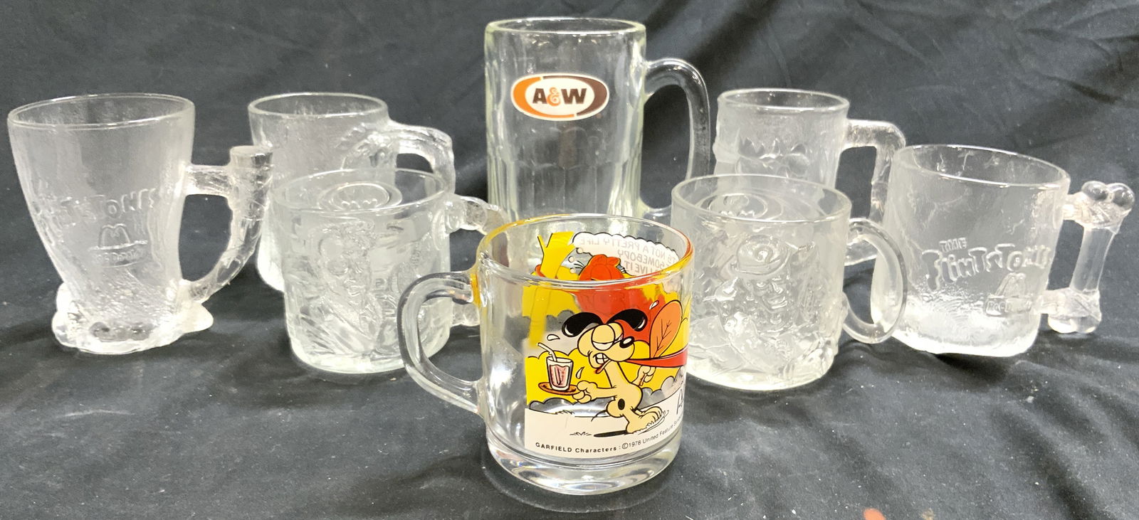 Lot 8 Glass Mugs Cups (1 of 7)