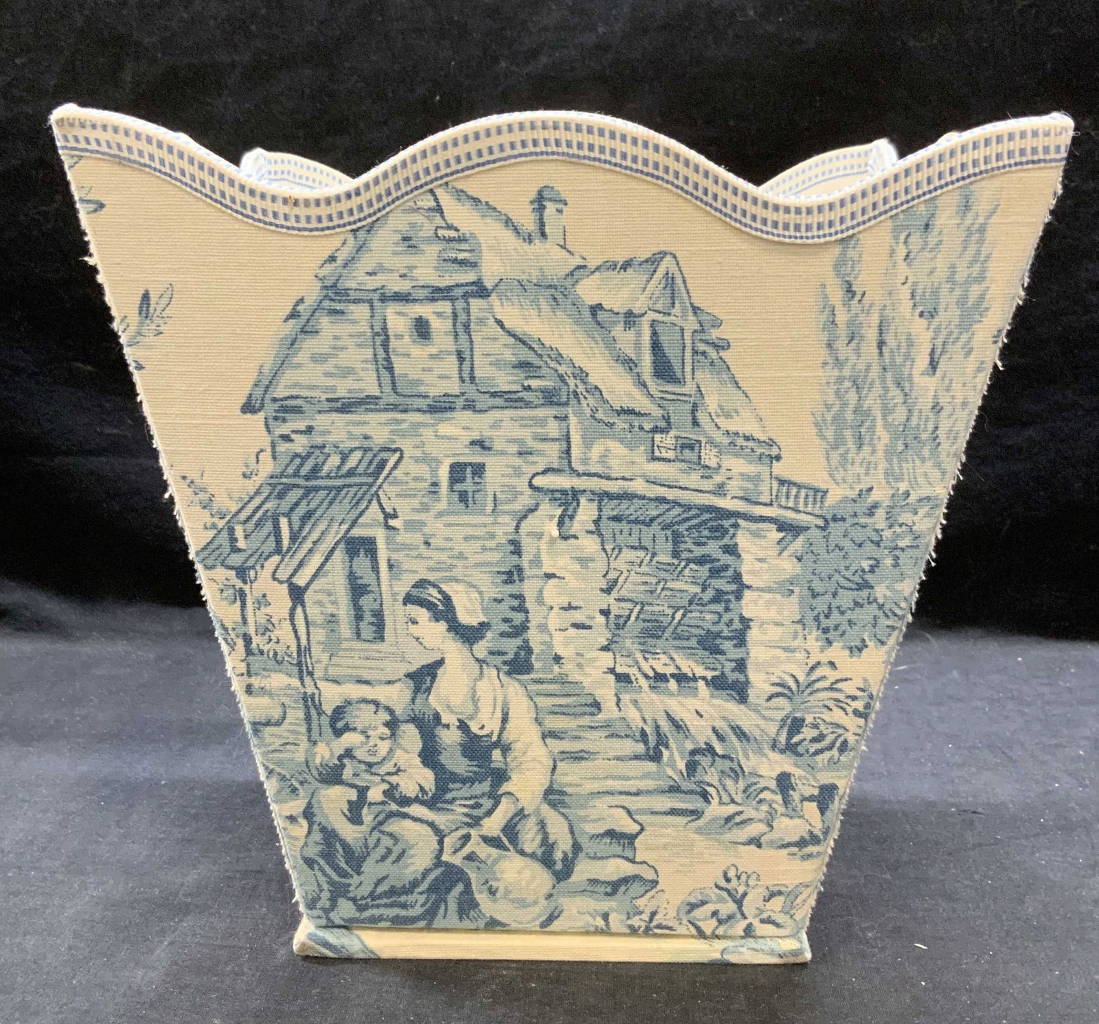 Pierre Deux French Country Fabric Waste Basket (1 of 7)