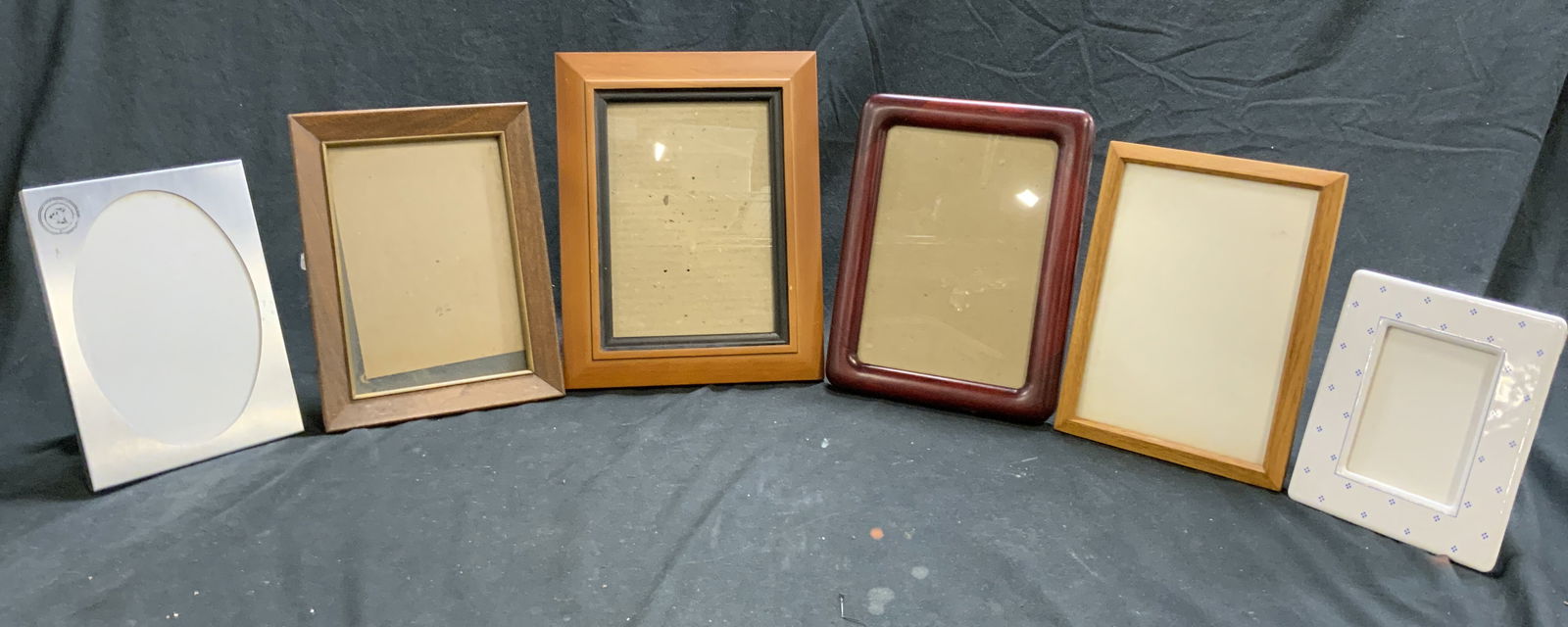 Lot 6 Assorted Picture Frames (1 of 7)