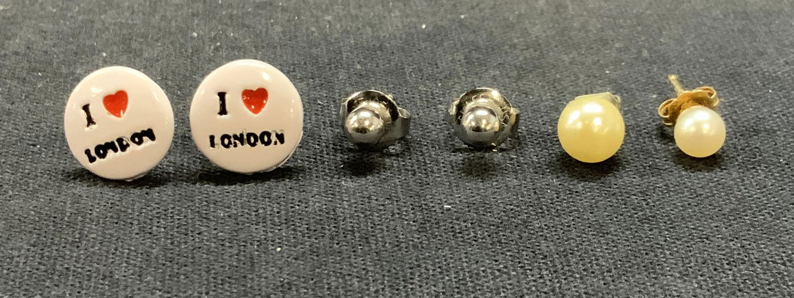 Lot 4 I Love London Earrings, More (1 of 6)