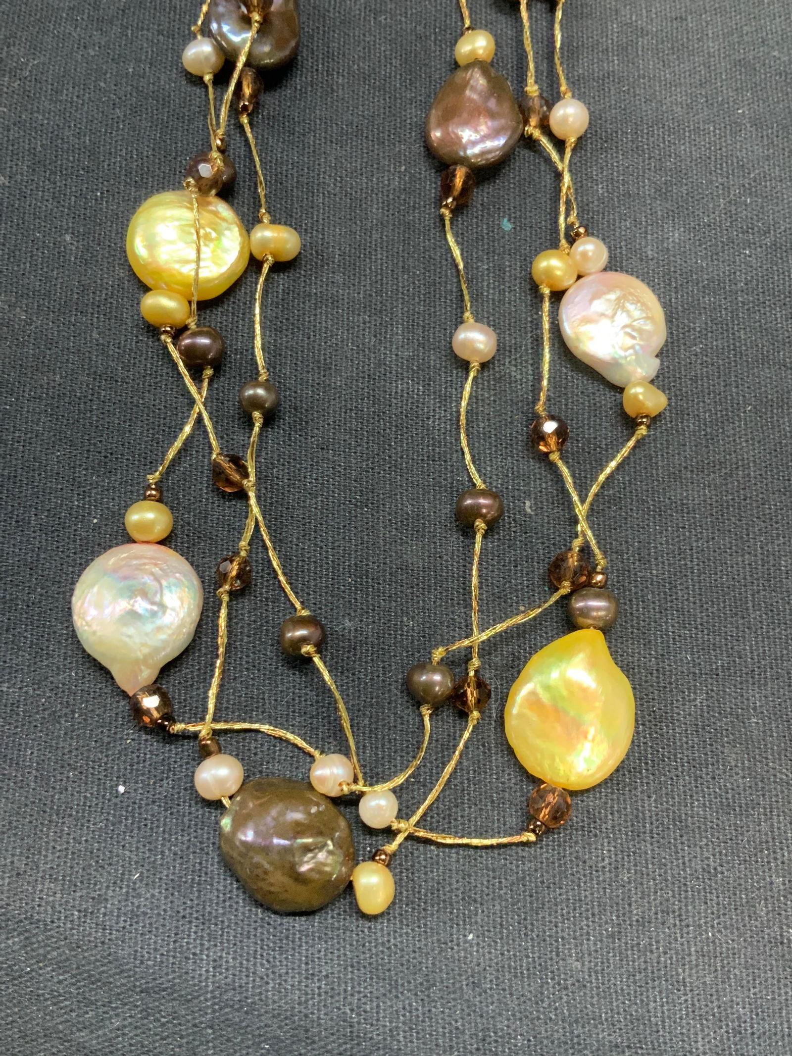 Gold Tone Pearl Beaded Necklace (1 of 6)