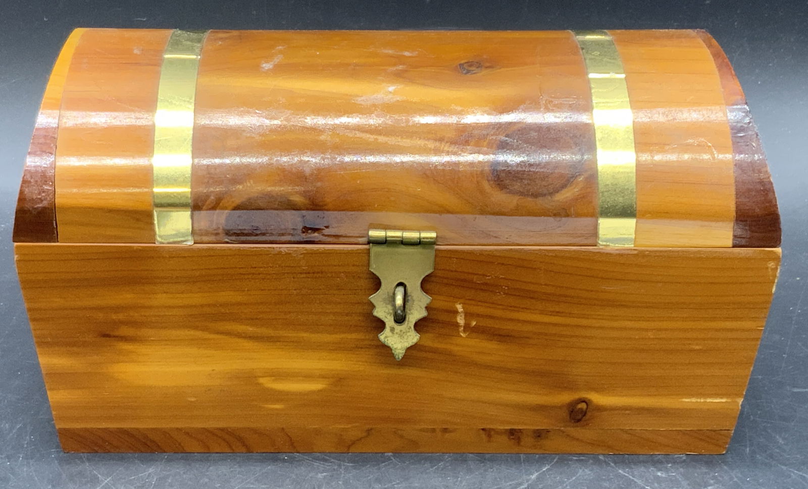 Vintage Hinged Treasure Chest Keepsake Box (1 of 9)