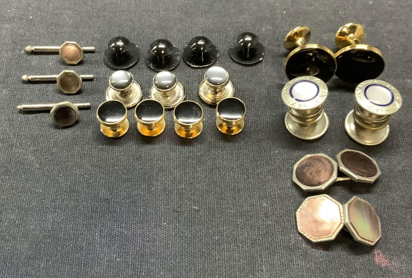 Lot 17 Swank Shirt Buttons, Cufflinks + (1 of 8)