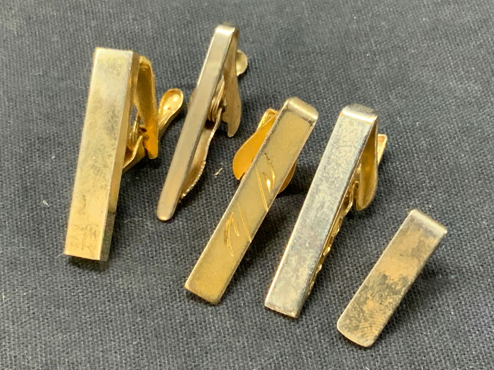 Lot 5 Gold Tn & Silver Plated Tie Clips (1 of 5)