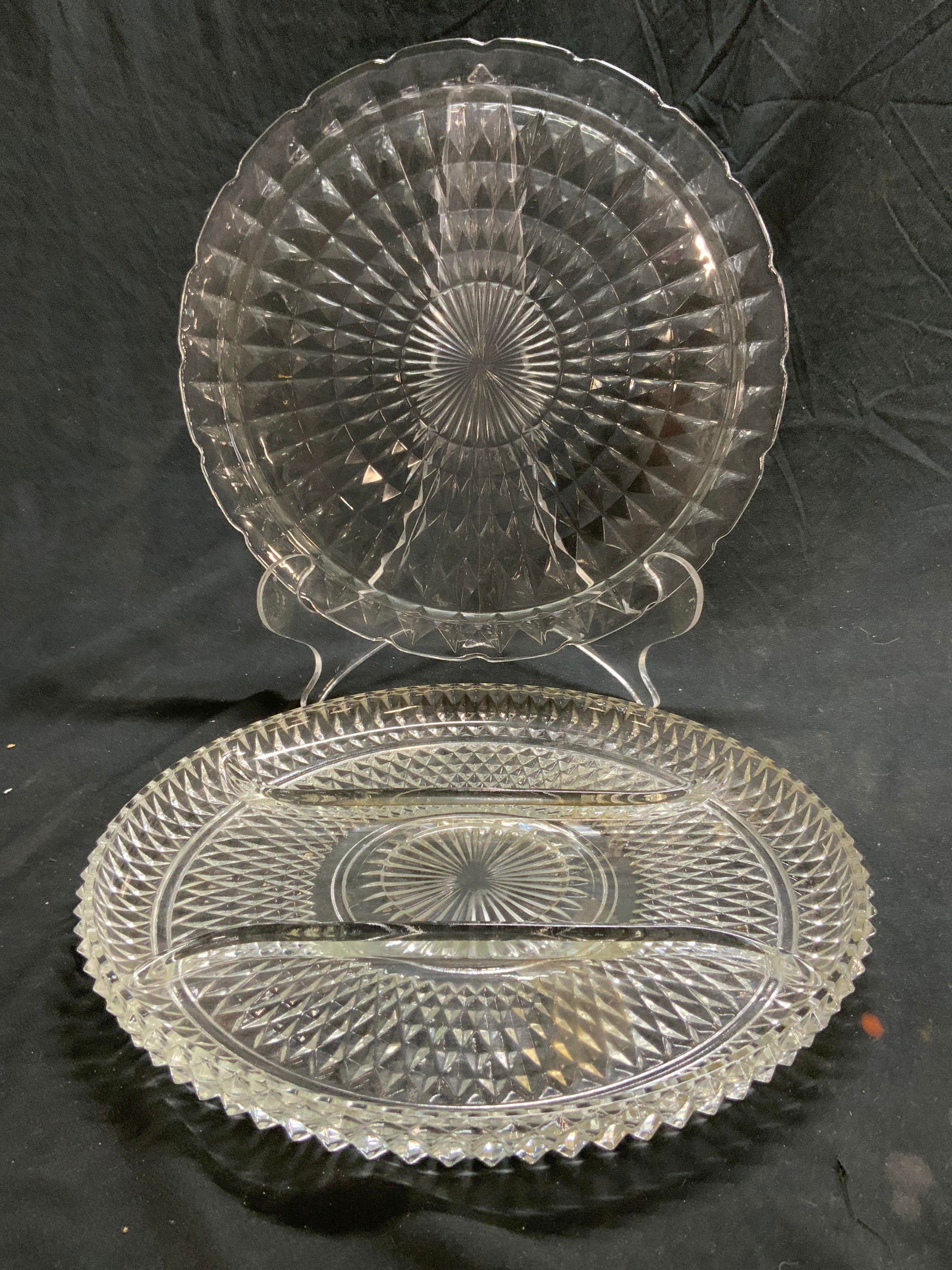 Lot 2 Art Glass Serving Trays (1 of 6)