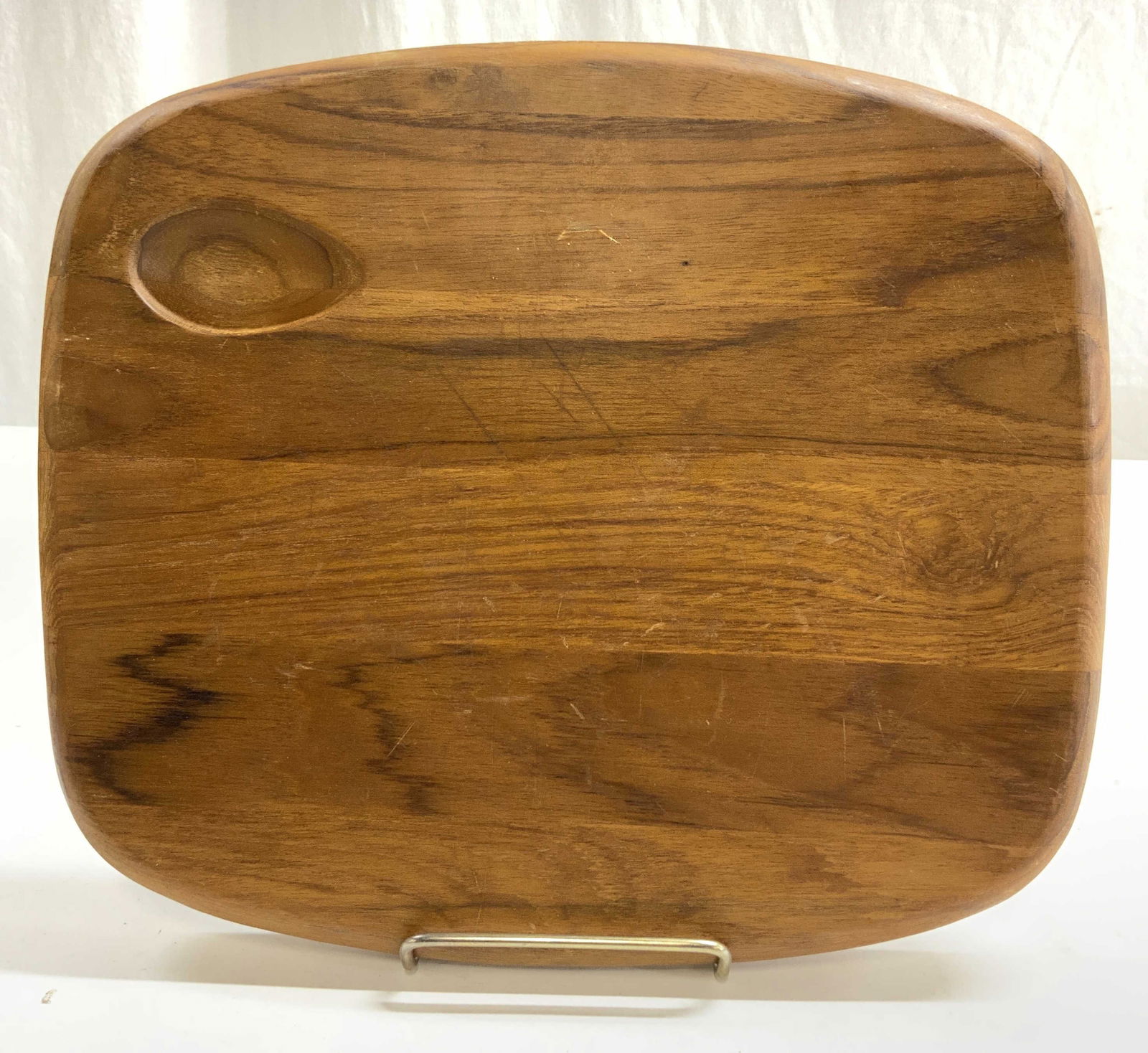 DANSK Carved Wooden Cheeseboard Cutting Board (1 of 7)