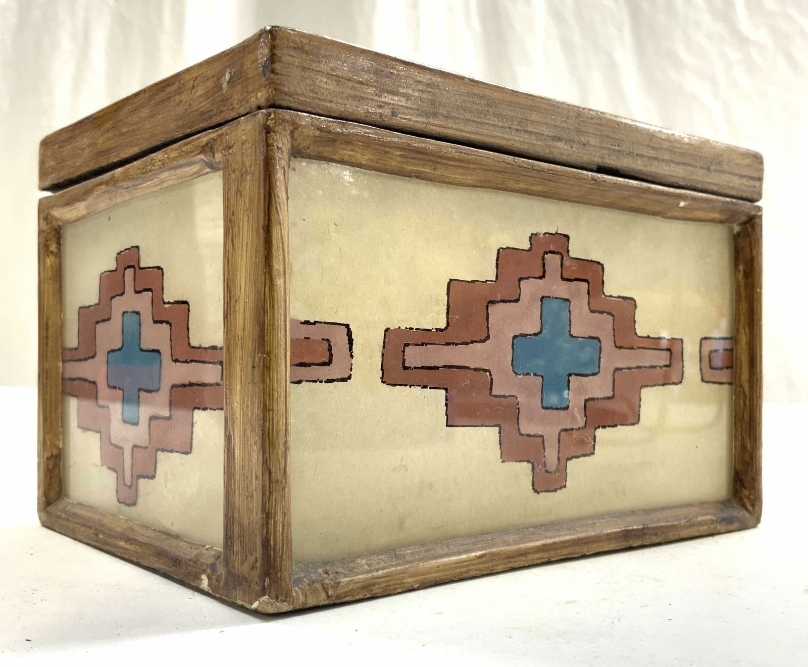 SOUTH CONE COLLECTION Wooden Keepsake Box W Lid (1 of 6)