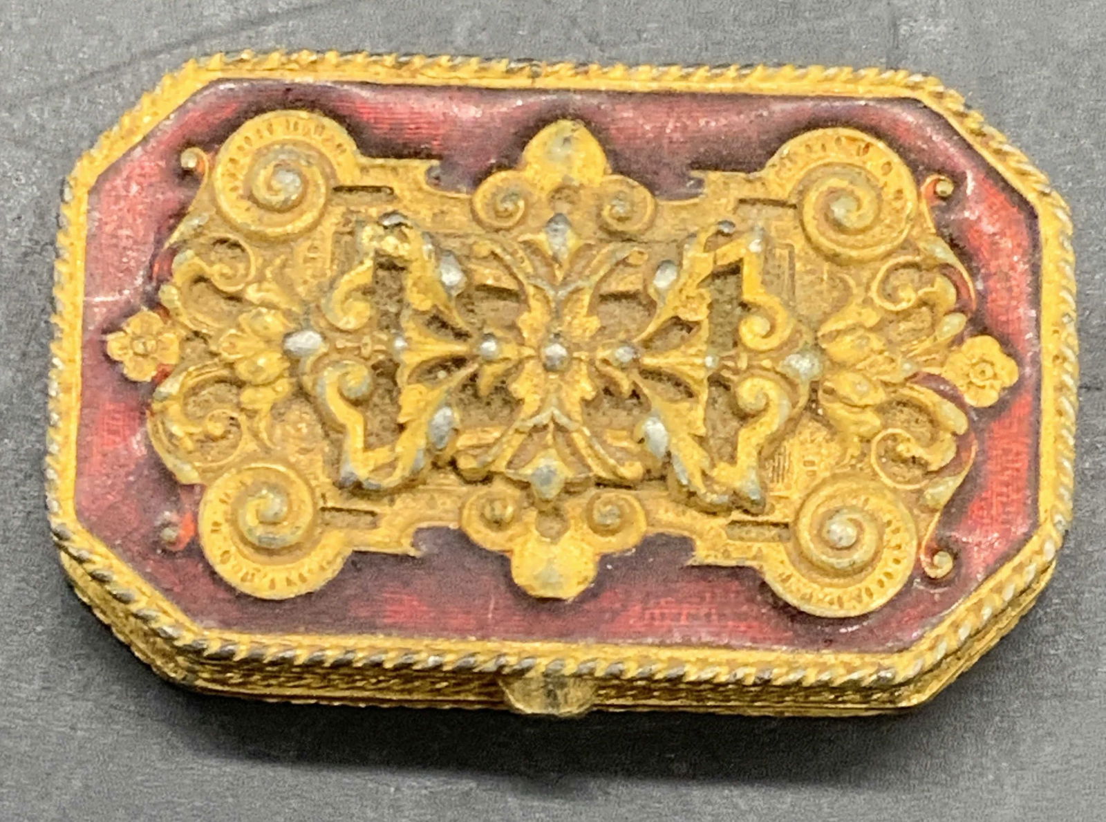 ESTEE LAUDER Vintage Solid Perfume Holder (1 of 9)