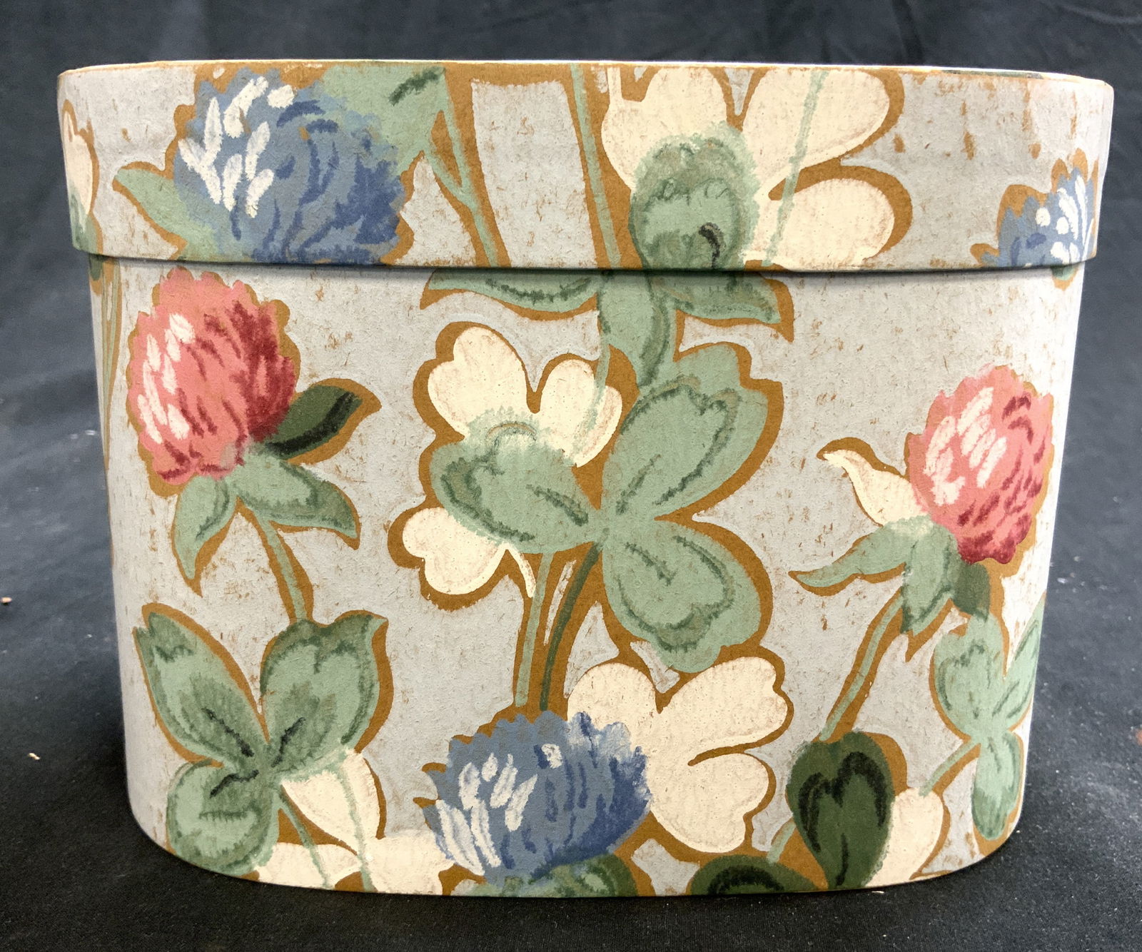 Vintage Handmade Wallpaper Band Box W Lid (1 of 6)