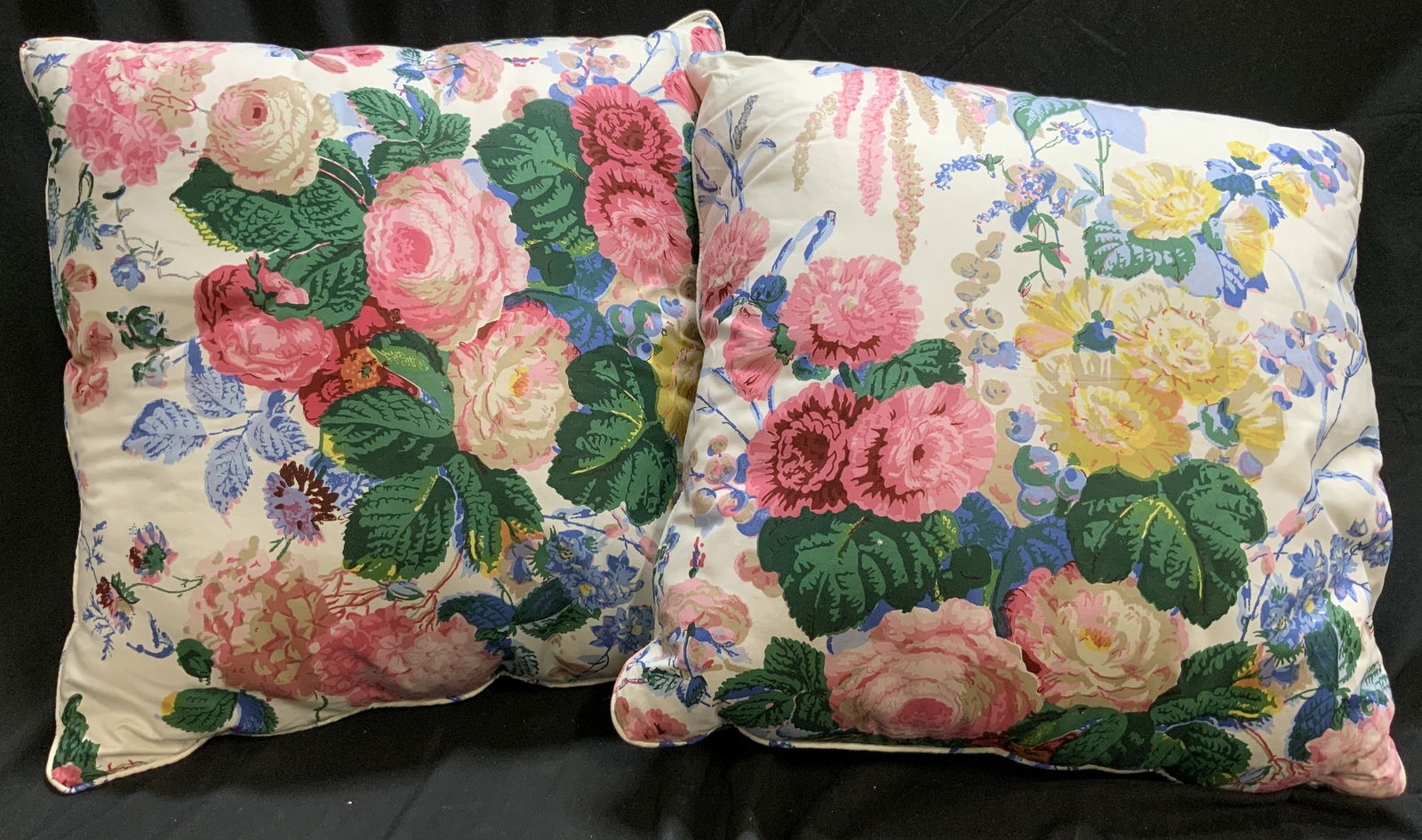 Pair Floral Detailed Sofa Pillows W Welting (1 of 8)