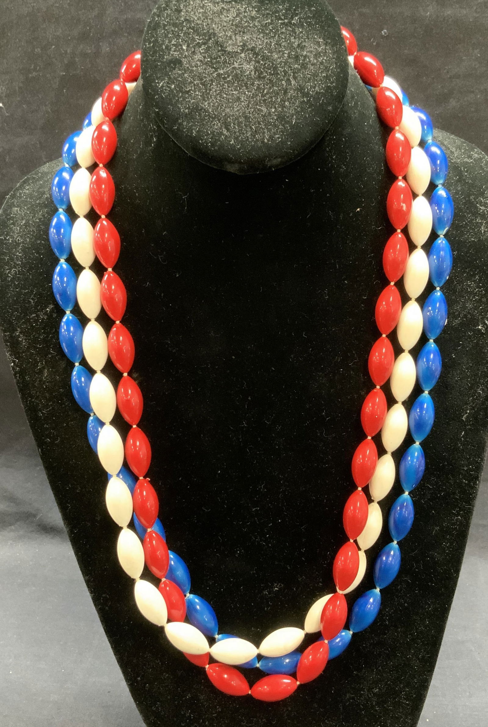 Vintage Red, White & Blue Beaded Necklace (1 of 6)