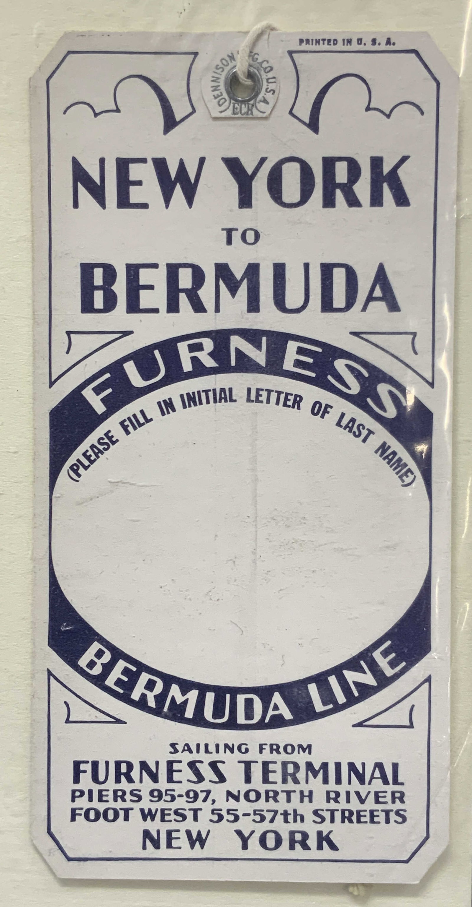 Vntg 1937 Bermuda Luggage Tag: Vintage 1937 luggage tag marked New York to Bermuda, furness Bermuda line. Sailing from Furness Terminal. Approx 6 x 3 inches Minor wearing to luggage tag due to age and use Vintage luggage tag, vinta