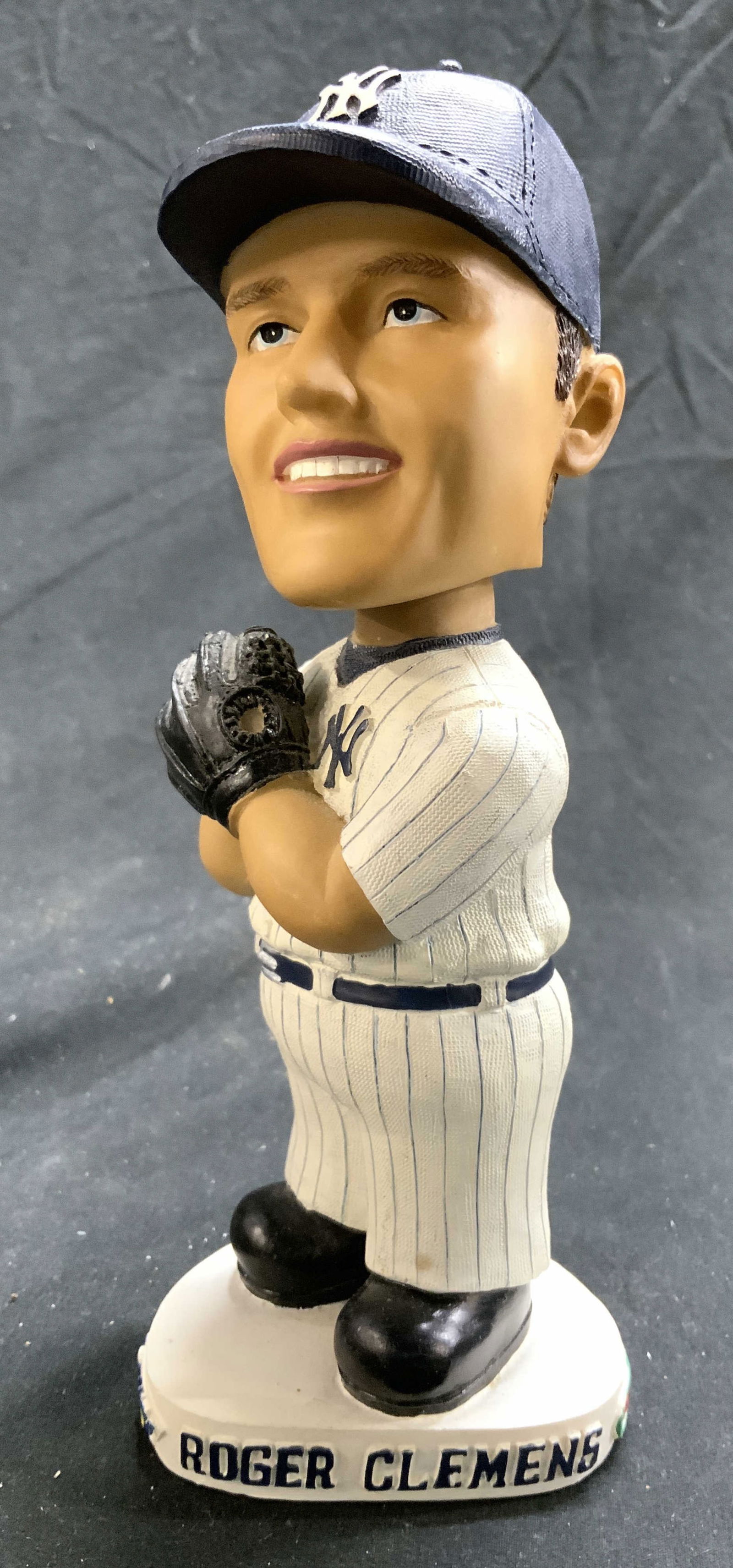 ROGER CLEMENS New York Yankees Bobblehead (1 of 7)