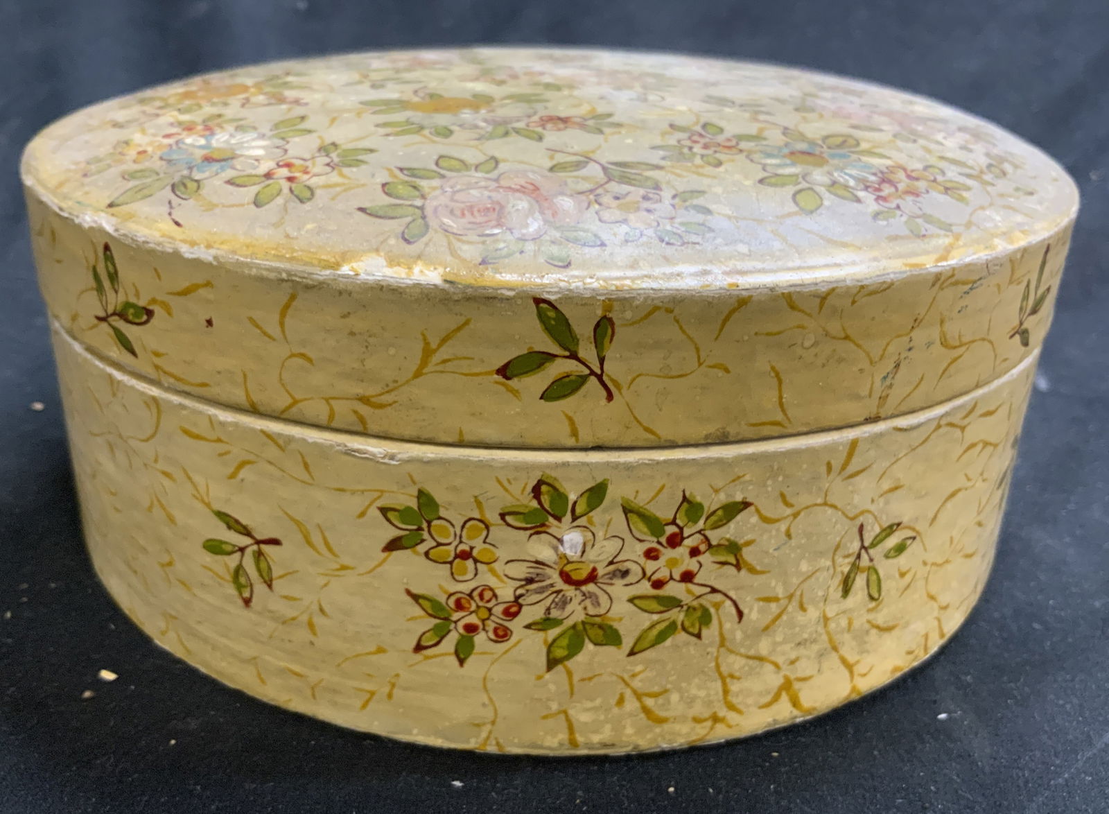 Mid Century Floral Circular Keepsake Box W Lid (1 of 7)