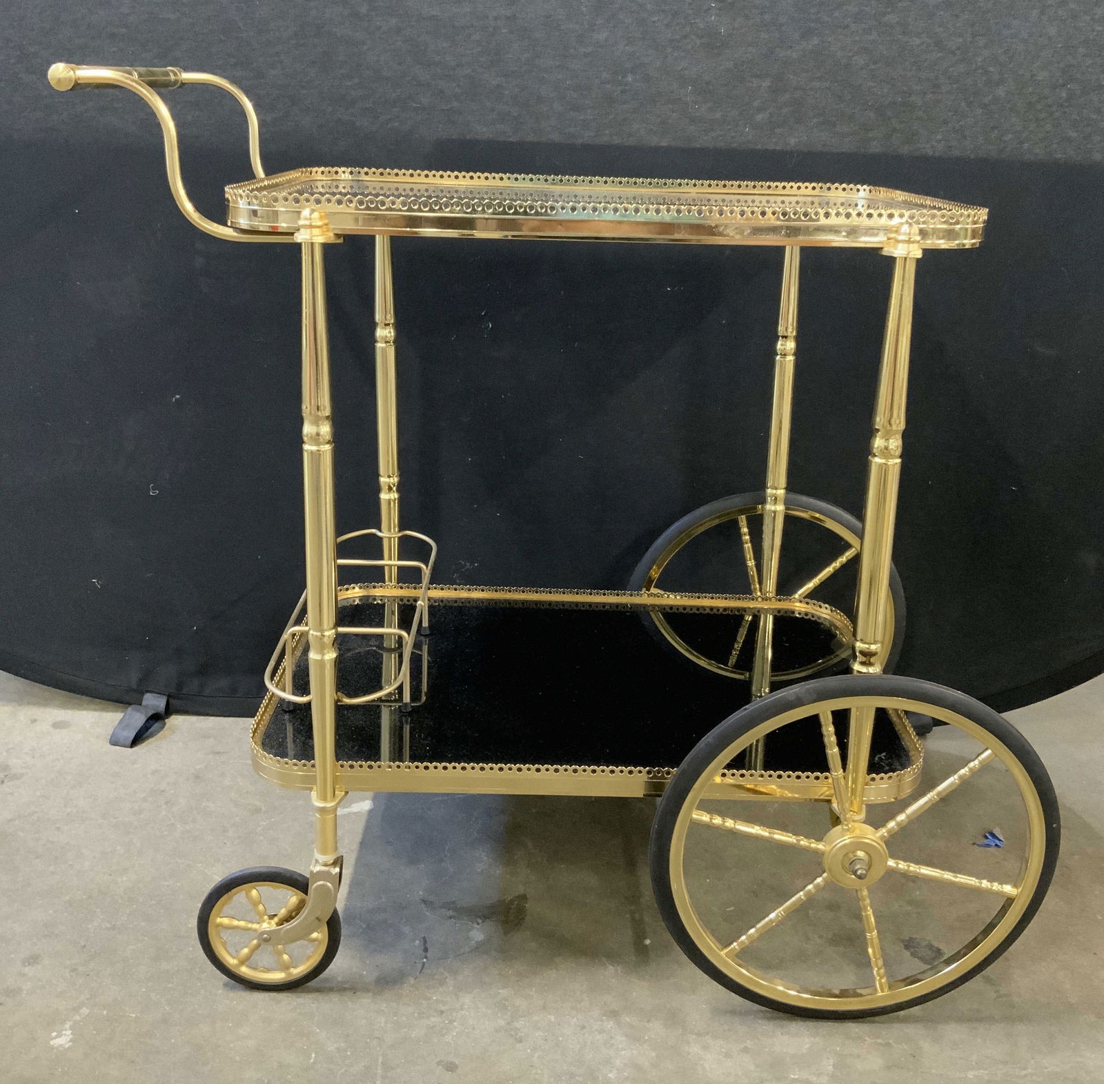 Vintage Hollywood Regency Bar Cart (1 of 10)