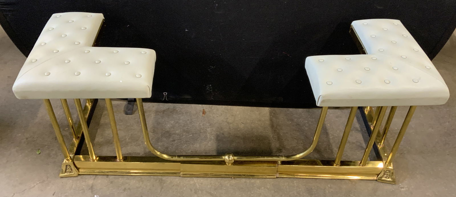 Edwardian Brass & Pebbled Leather Vntg F Place Fender (1 of 10)