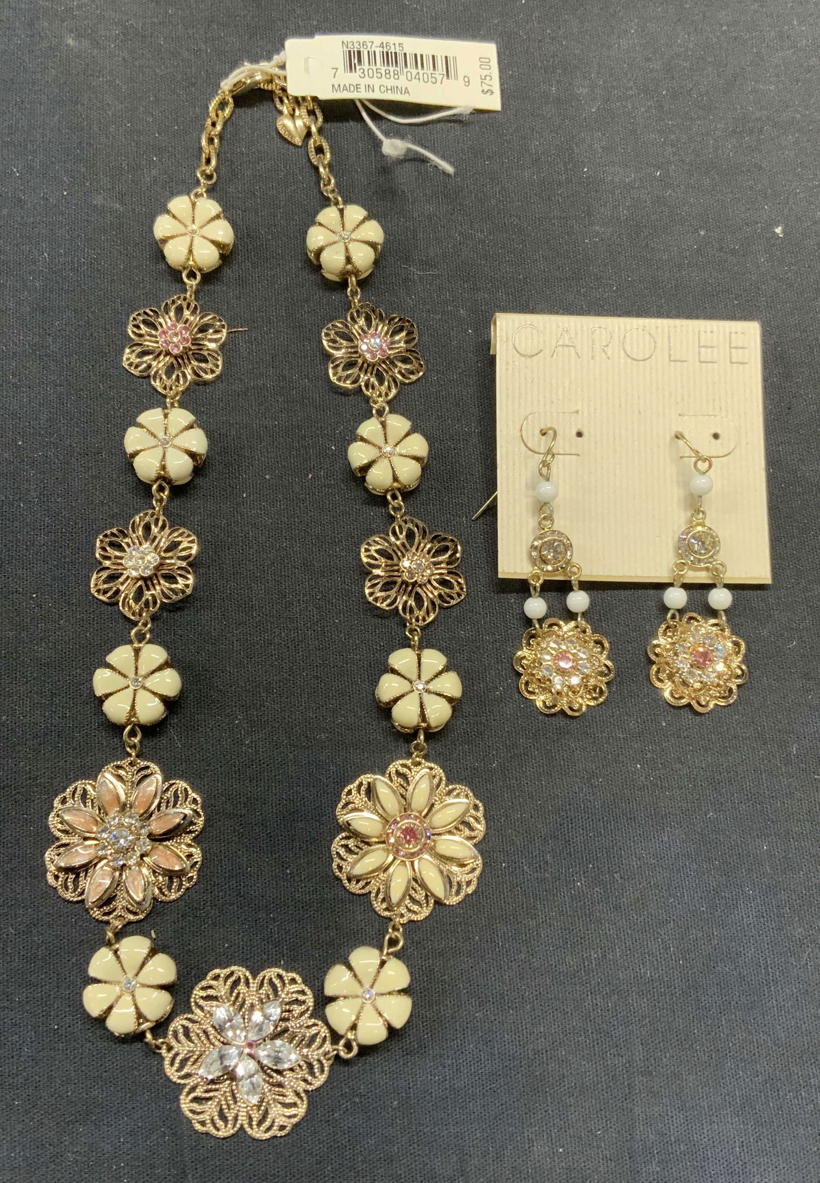 2 Carolee Gold Tn Flower Necklace & Earrings NWT (1 of 7)