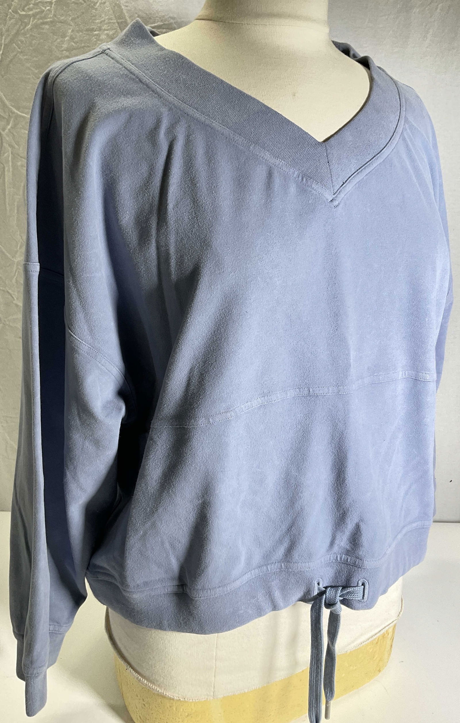Lululemon Blue Sweater (1 of 6)