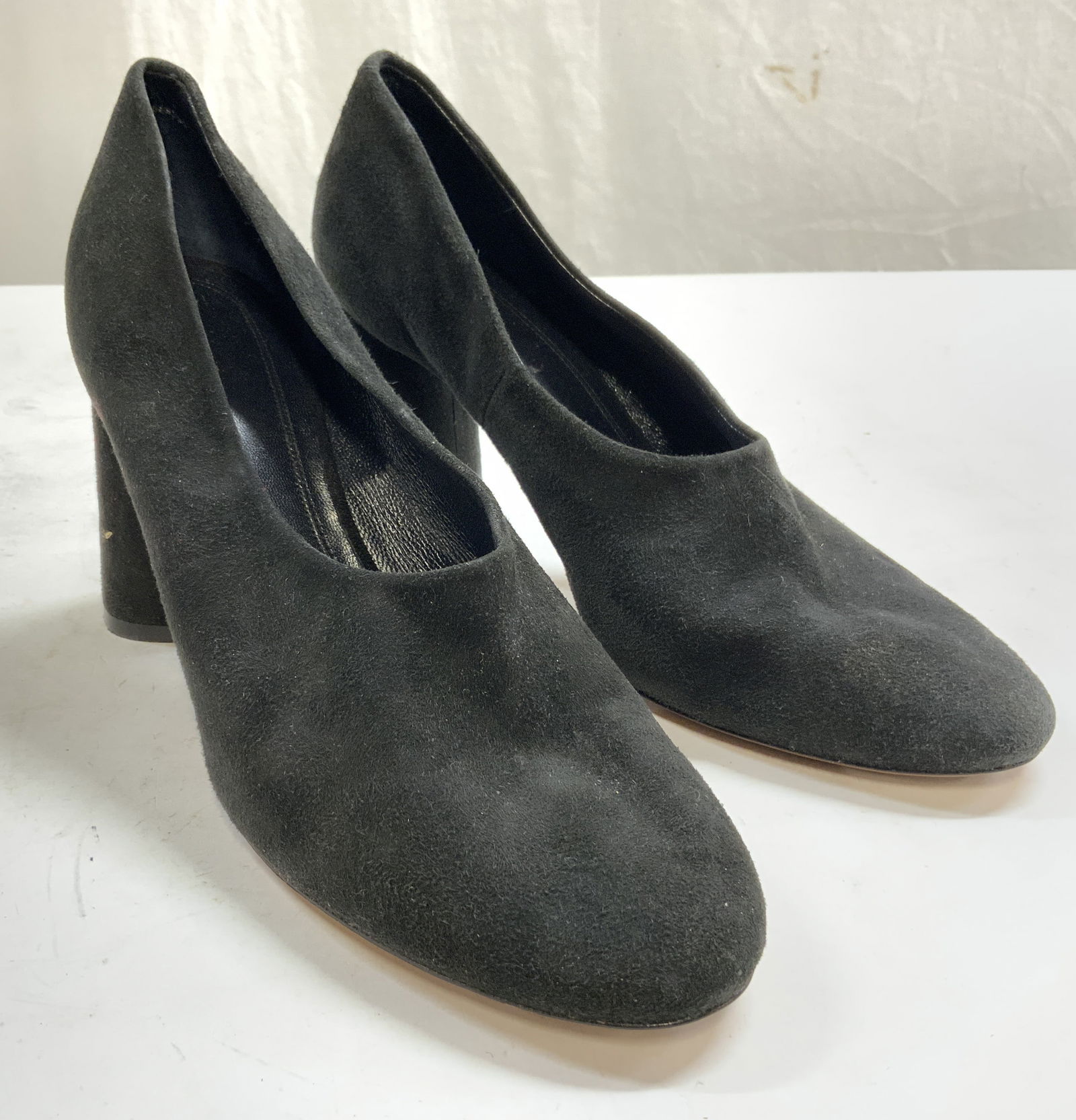 CELINE PARIS Pr Chunky Heel Suede Pumps 36.5 ITALY (1 of 7)