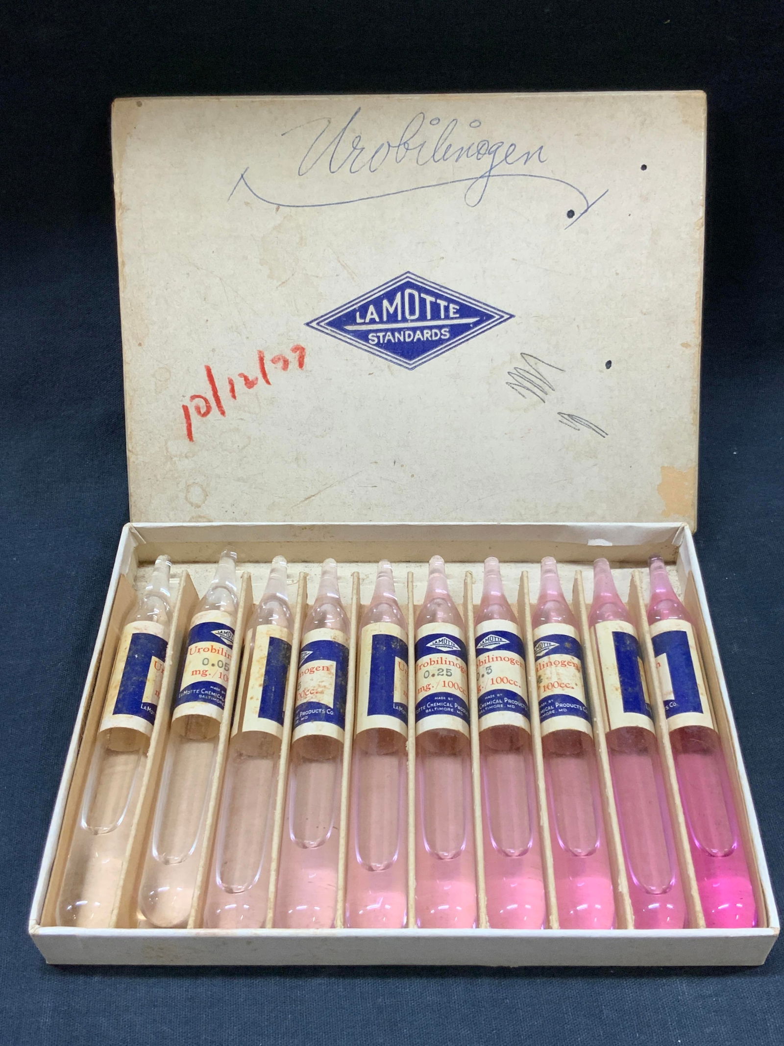 Vntg LaMotte PH Chemical Testing Tubes Org. Box (1 of 6)