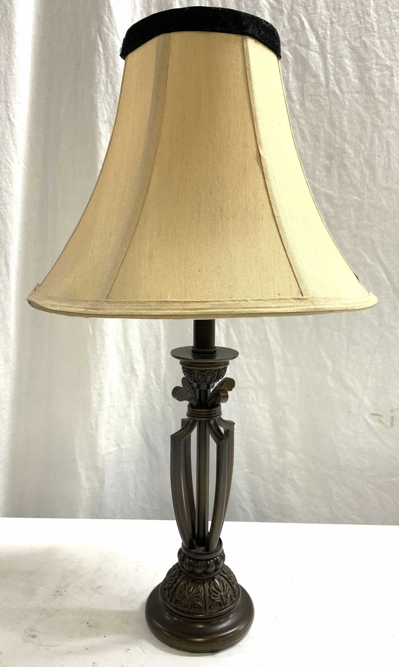 Metal Table Lamp W Shade (1 of 7)