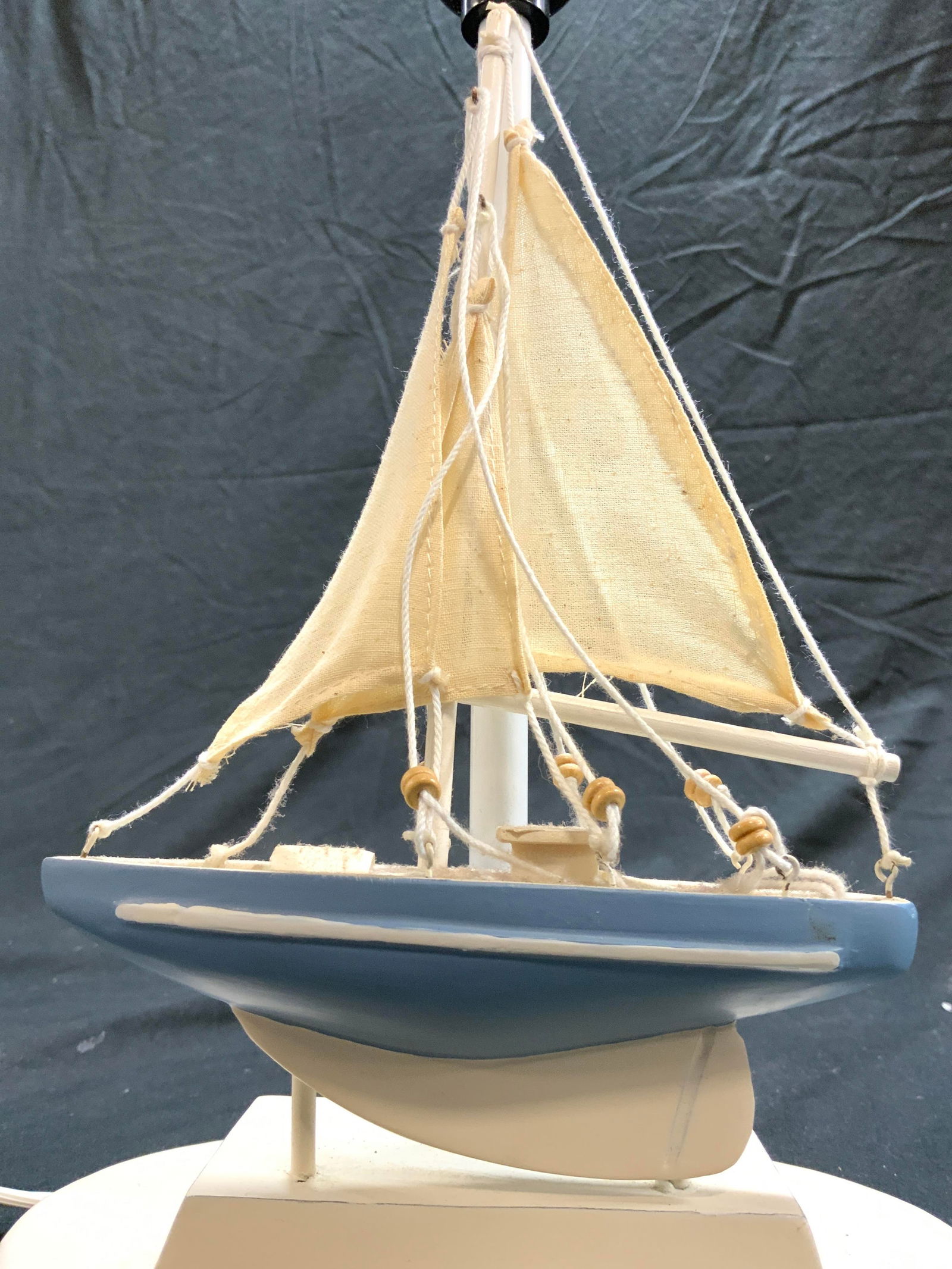 Metal & Comp Nautical Boat Table Lamp (1 of 6)