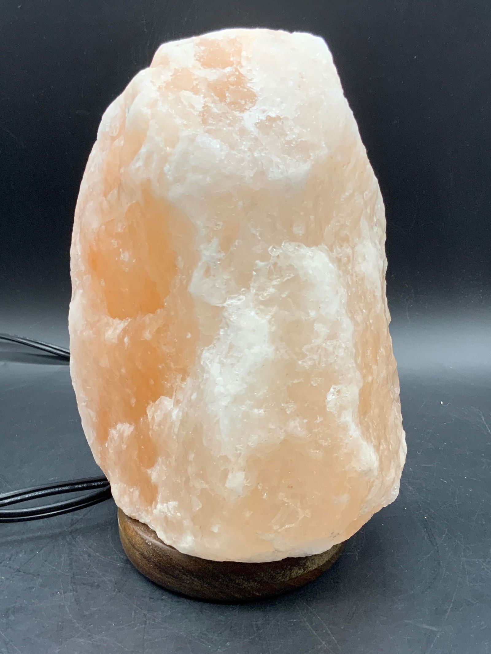 Pink Himalayan Salt Lamp (1 of 10)
