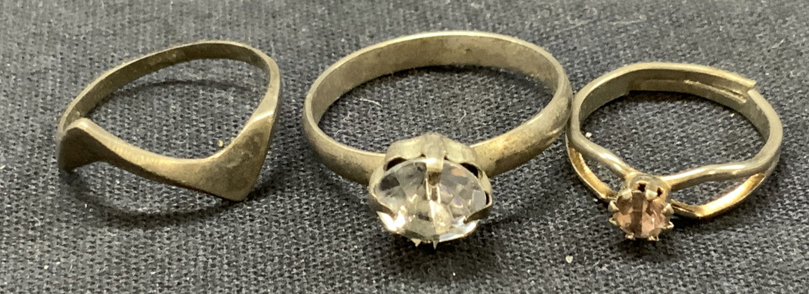 Lot 3 Vntg Silver Tn Rings (1 of 7)