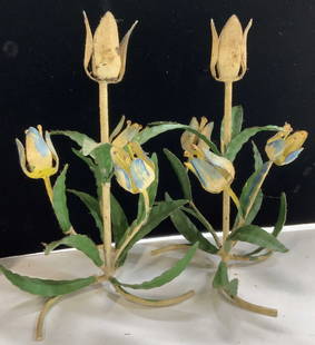 Pair Antique Toleware Floral Candle Holders: Hand painted metal floral candle holders. Possibly antique. Wear to paint. Measure 8 in tall x 5.5 in wide. Bendable wire. Decorative arts, home decor and accessories, antique Toleware floral